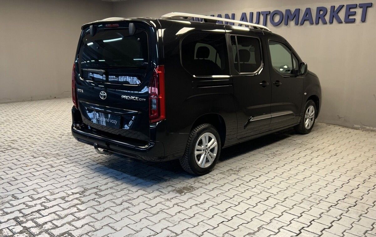 Toyota Proace City Verso, 1.5 6MT FAMILY L2 - fotka 2