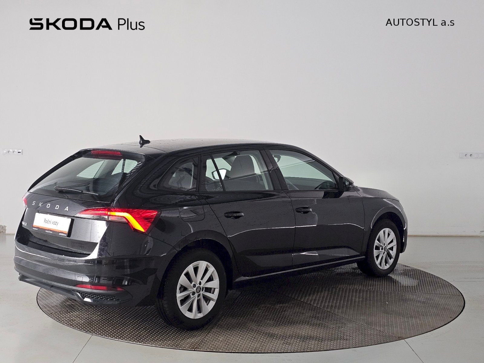 Škoda Scala, 1.0TSI 85kW SELECTION - fotka 2