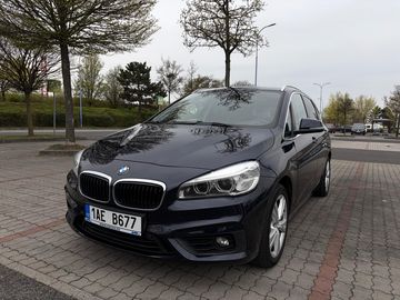 BMW 218d Active Tourer (F45)