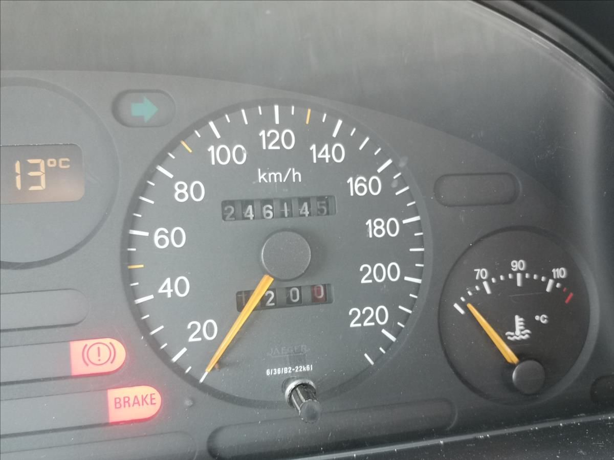Peugeot 806, 2,1 TD EDEN-PARK bez koroze - fotka 5