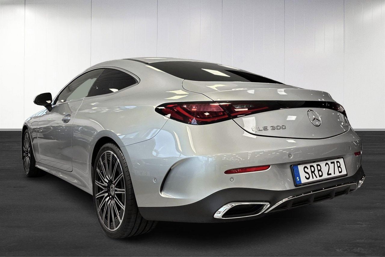 Mercedes-Benz CLE, 300 4M AMG Pano 360 Burm Distr - fotka 3