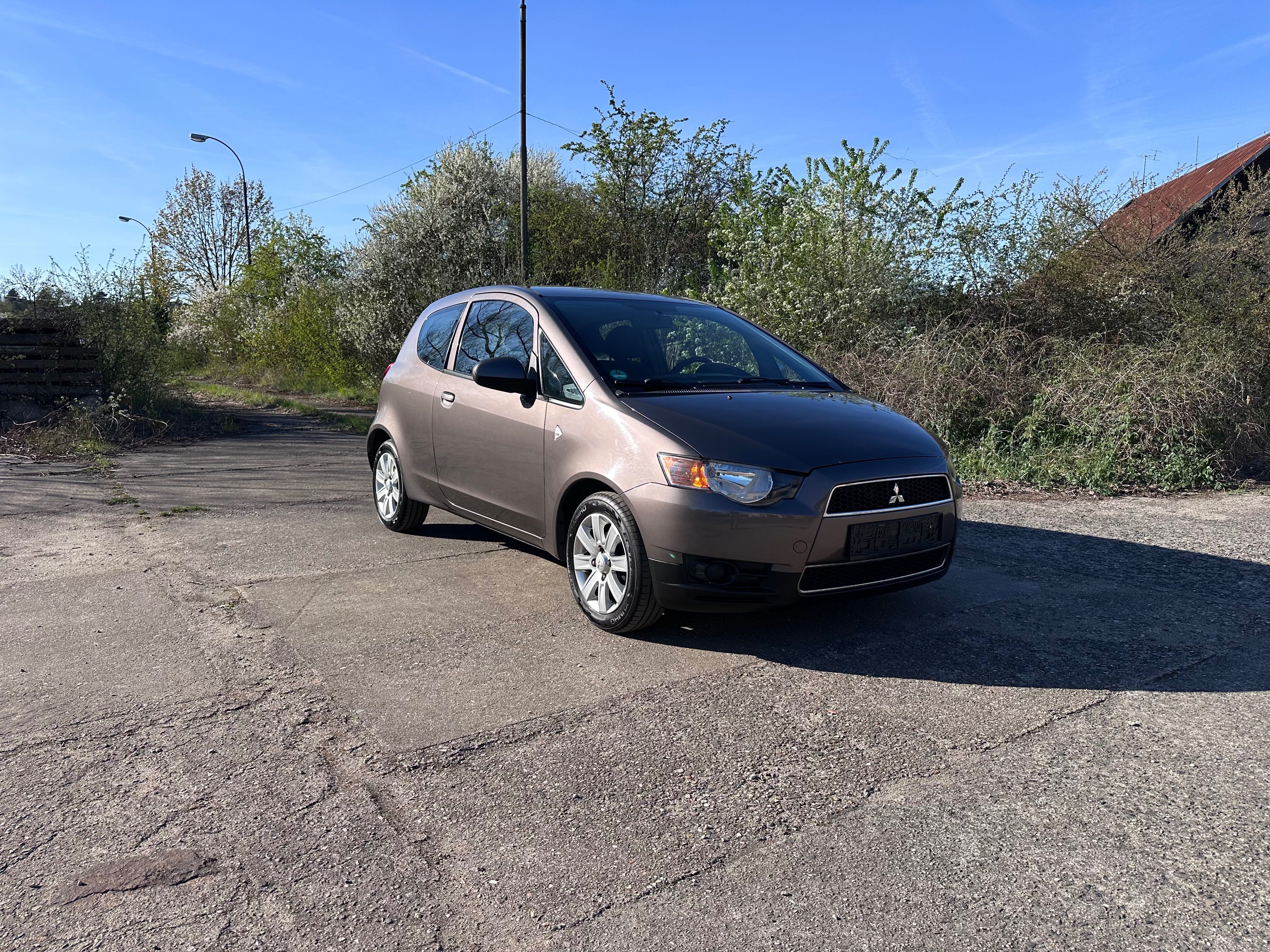 Mitsubishi Colt, 1,1i 55kw