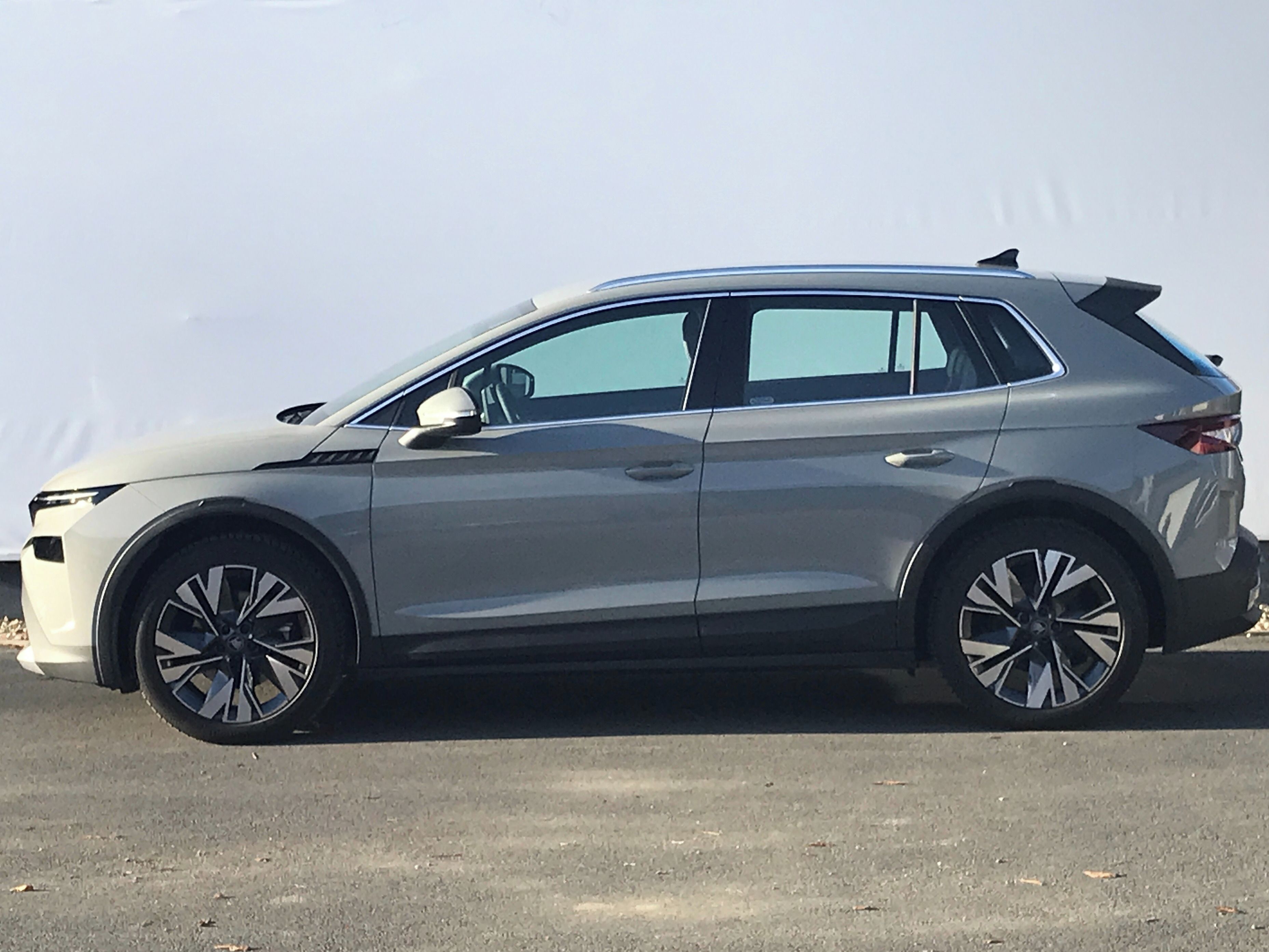 Škoda Elroq, 60 150kW Selection+NAVI - fotka 3