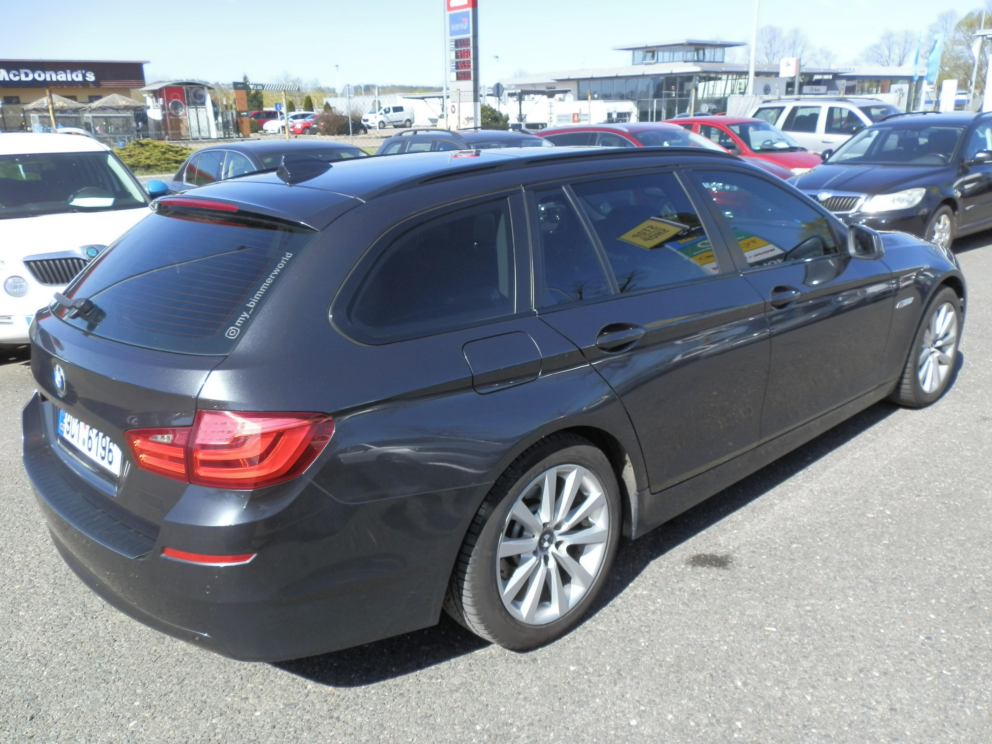 BMW Řada 5, 530D - fotka 5