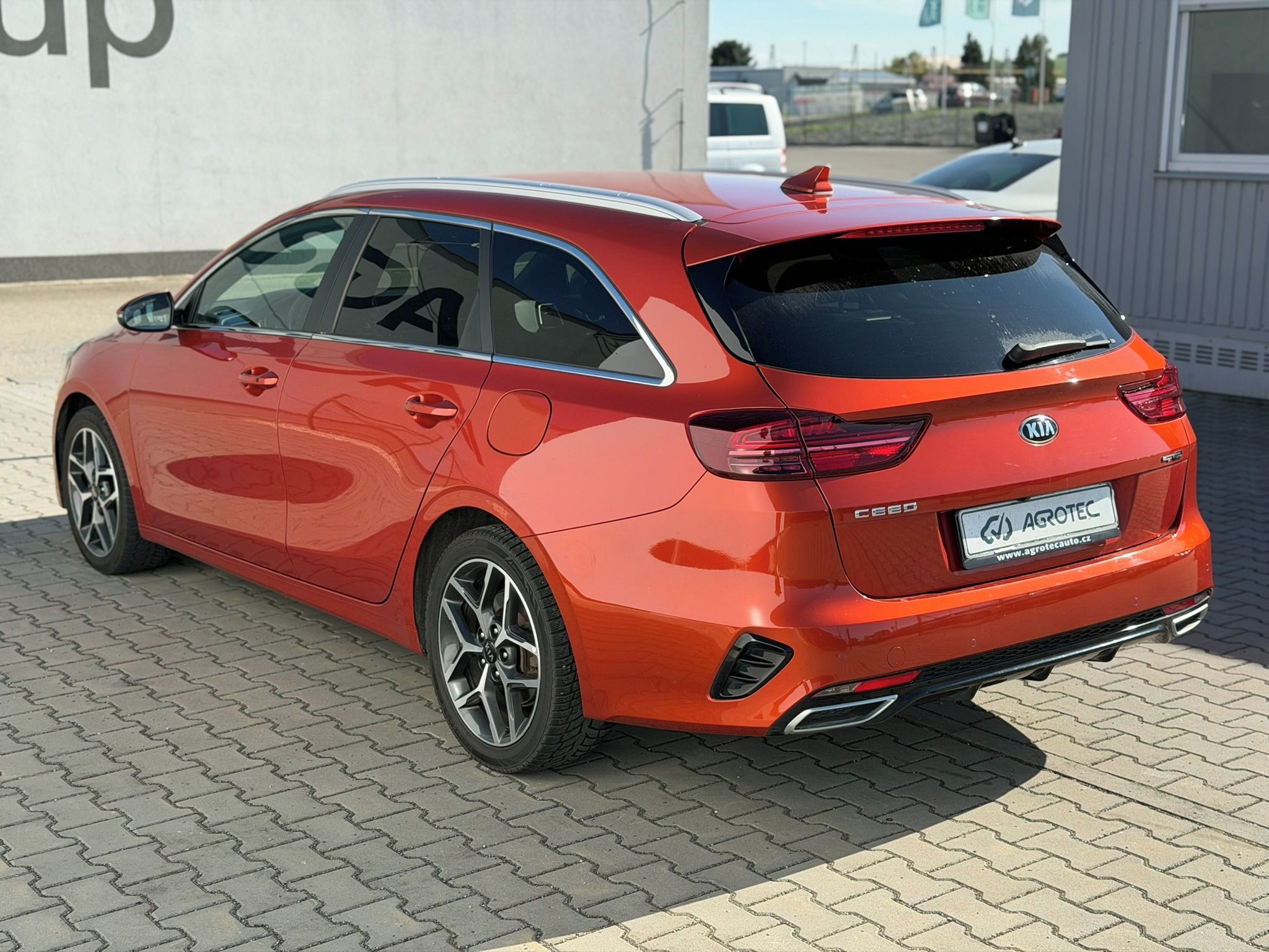 Kia Cee´d, 1.4 T-GDI 103 kW GT Line DCT - fotka 5