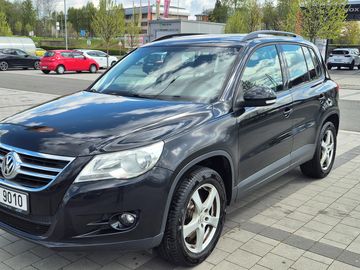 1.4 TSi, ALU kola, klima