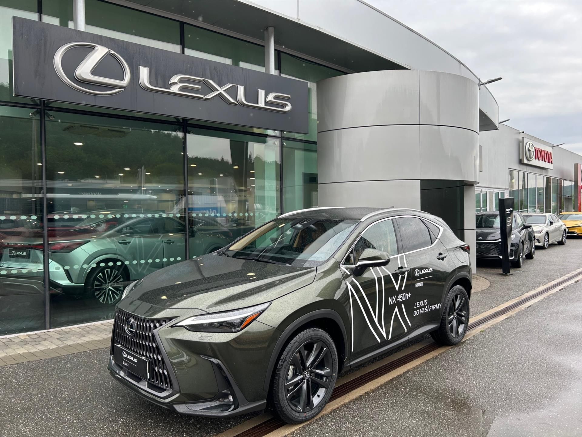Lexus NX 450h+, 2.5  4 V Prestige