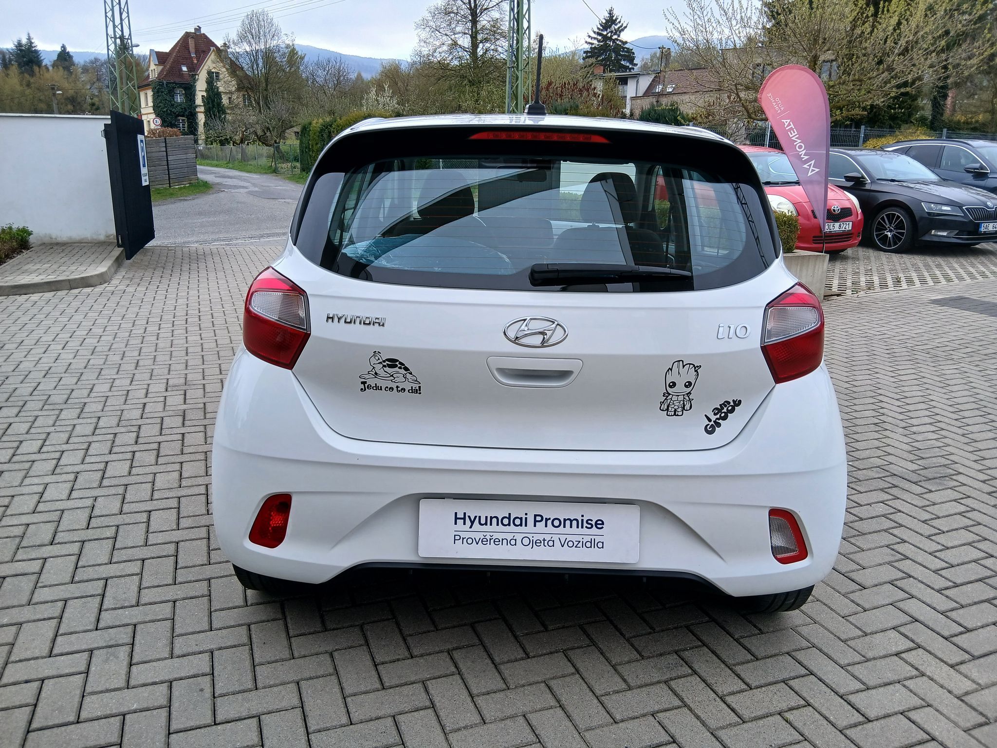 Hyundai i10, 1.0i 67k Comfort GO + ALU - fotka 5