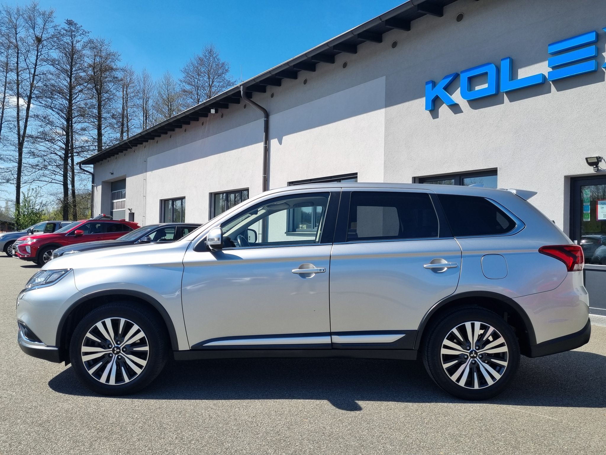 Mitsubishi Outlander, 2.0 MIVEC - fotka 2