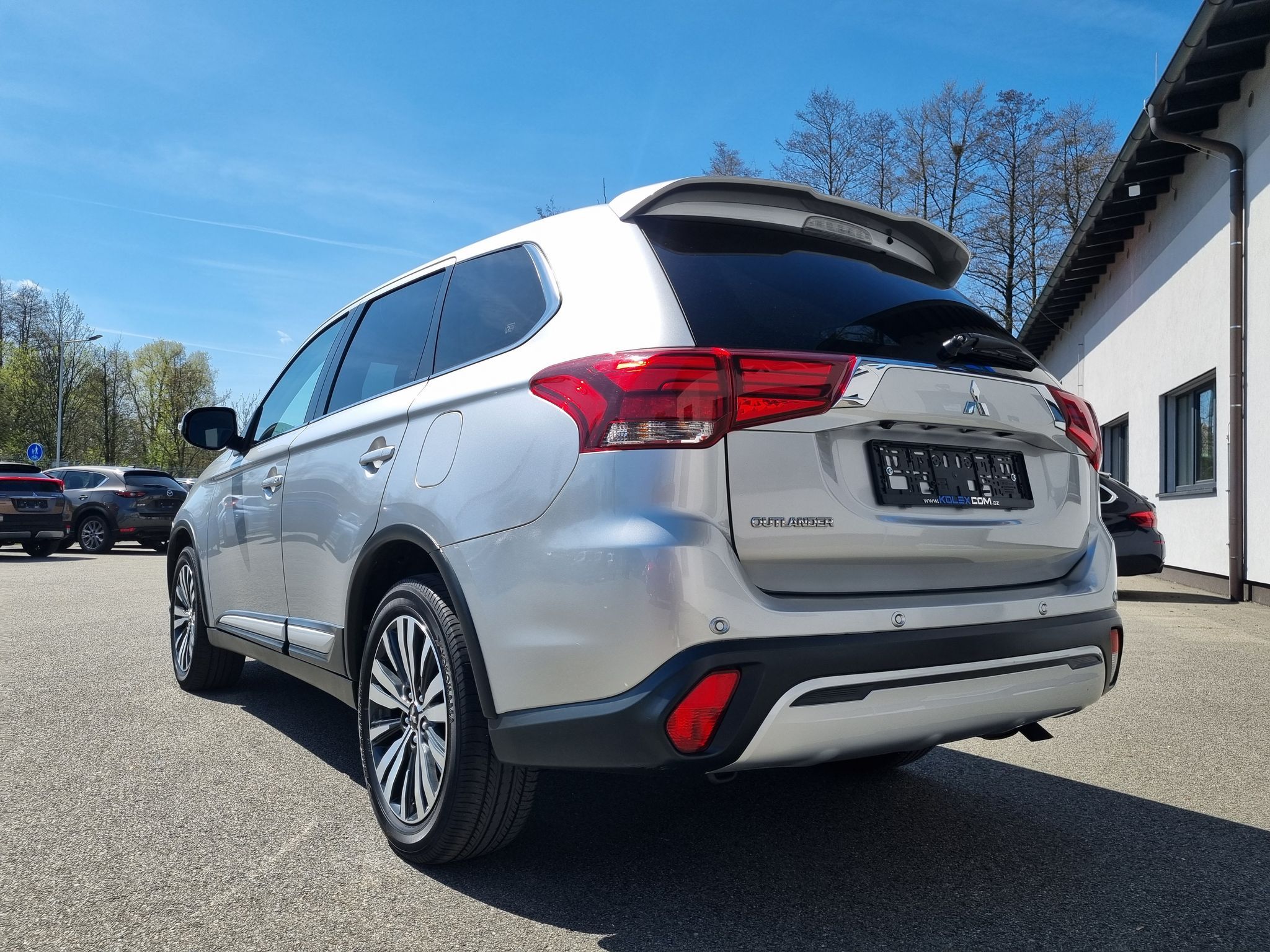 Mitsubishi Outlander, 2.0 MIVEC - fotka 3