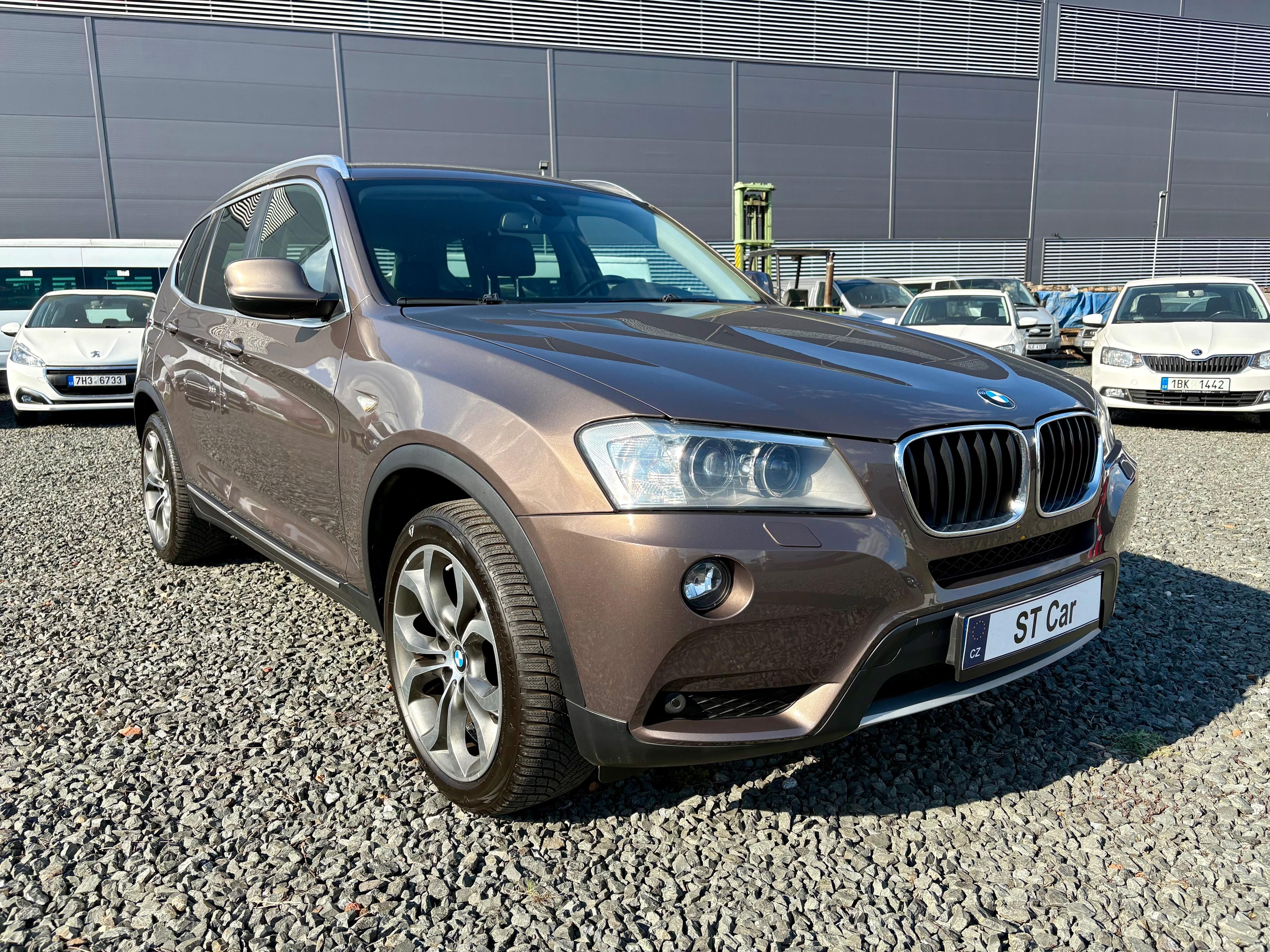 BMW X3, 2.0D 135kw XDrive Automat - fotka 3