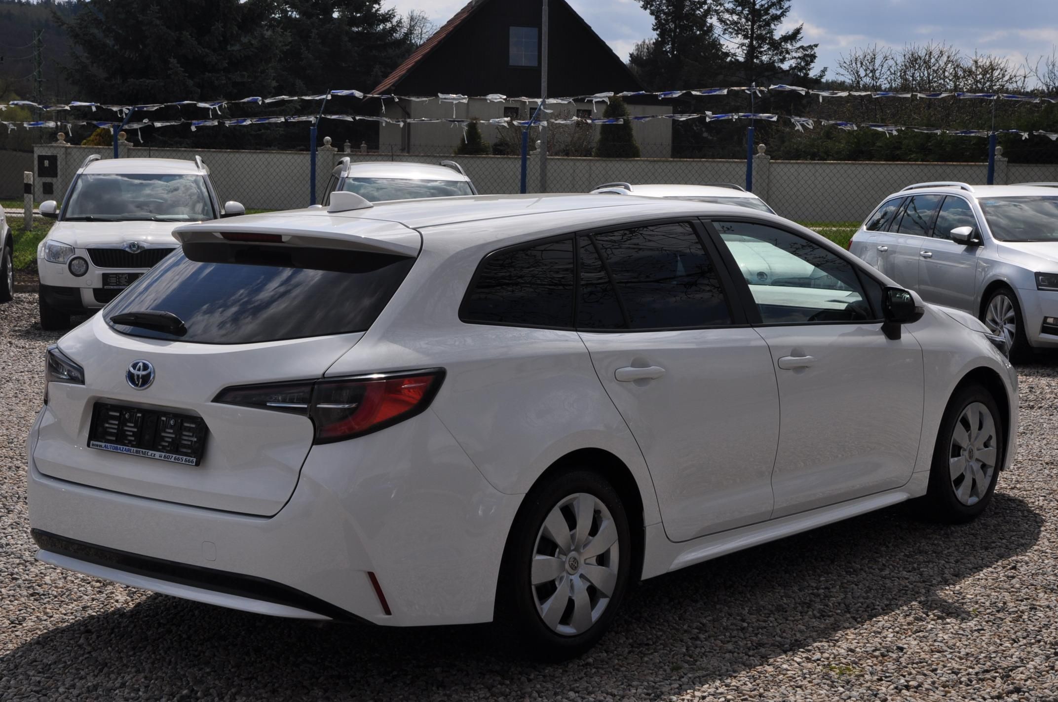 Toyota Corolla, 1.8 Hybrid KOMBI LPG - fotka 3