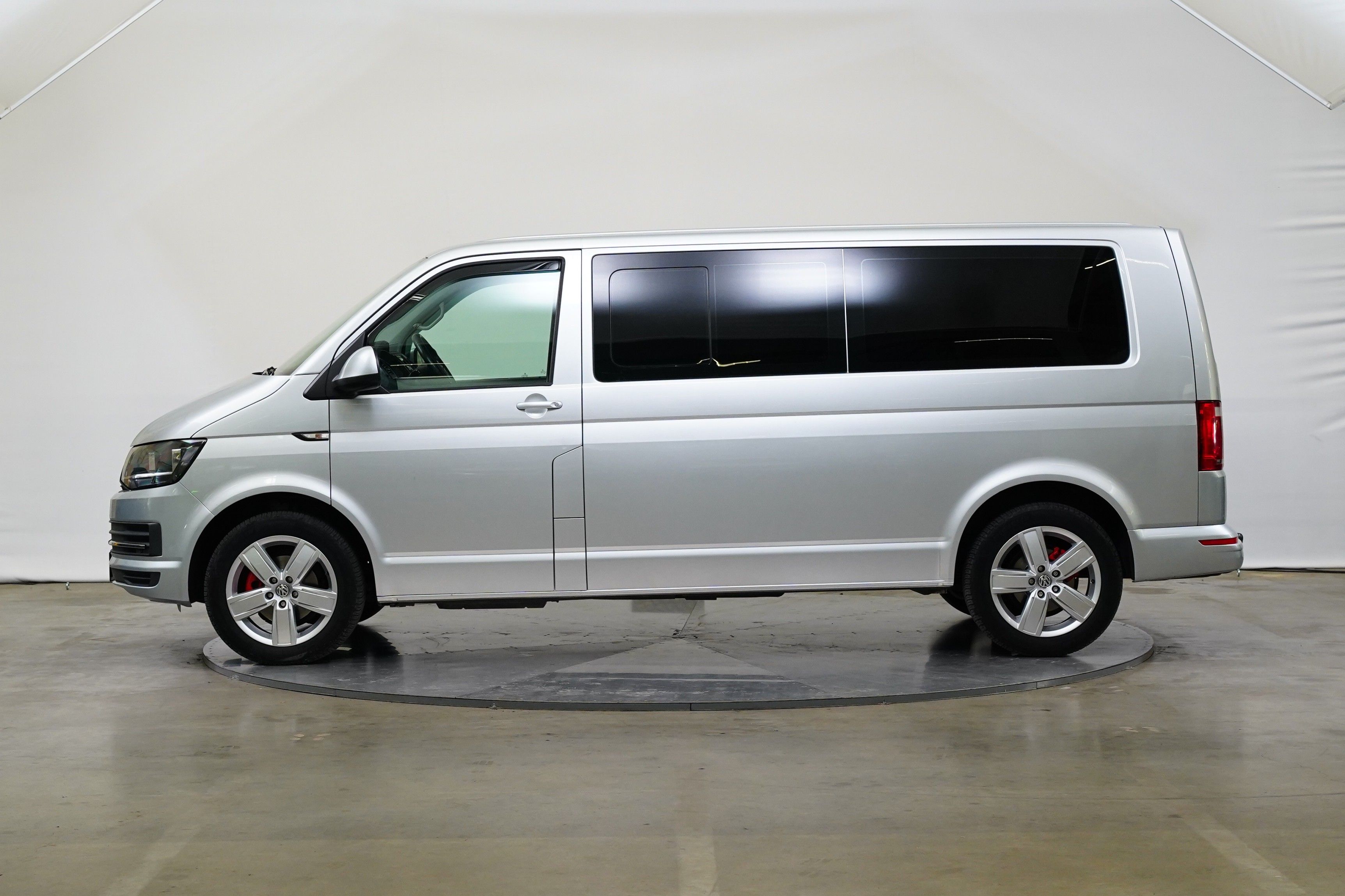 Volkswagen Transporter, Transporter 2.0 TDI 110 kW - fotka 3