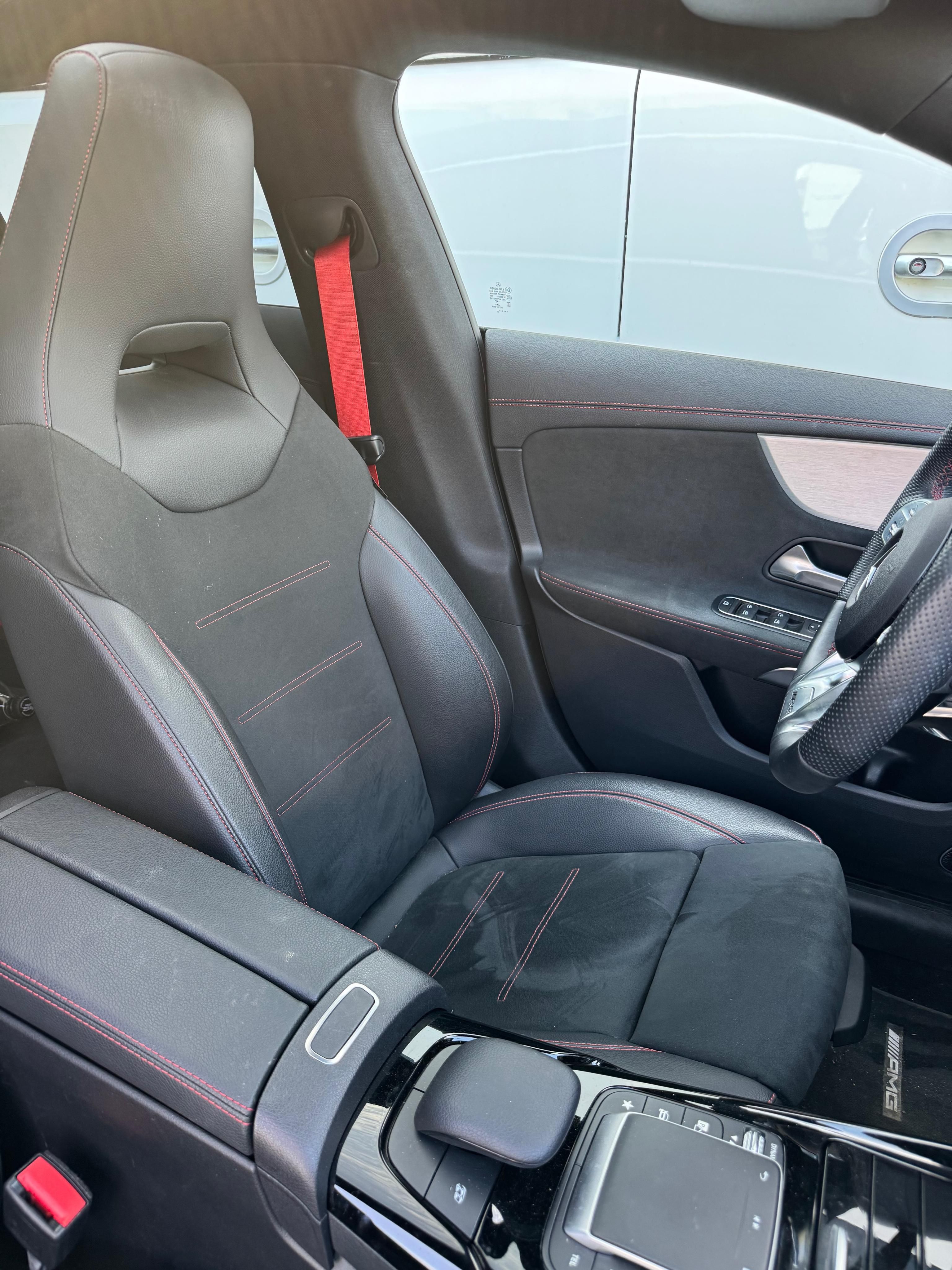 Mercedes-Benz CLA, Mercedes Benz CLA AMG 45S Pano - fotka 3