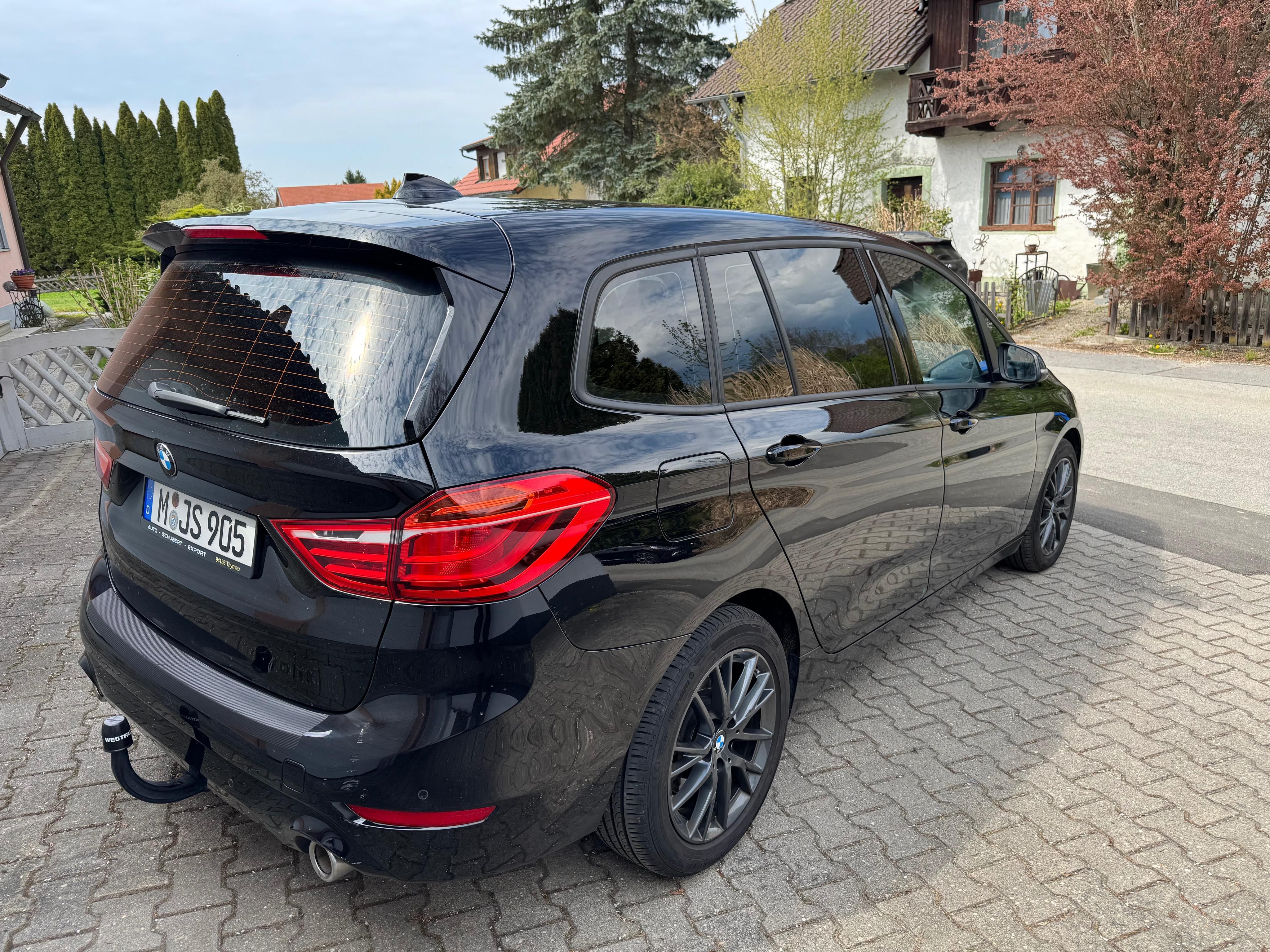 BMW Řada 2, 220d Gran Tourer, 140 KW - fotka 3