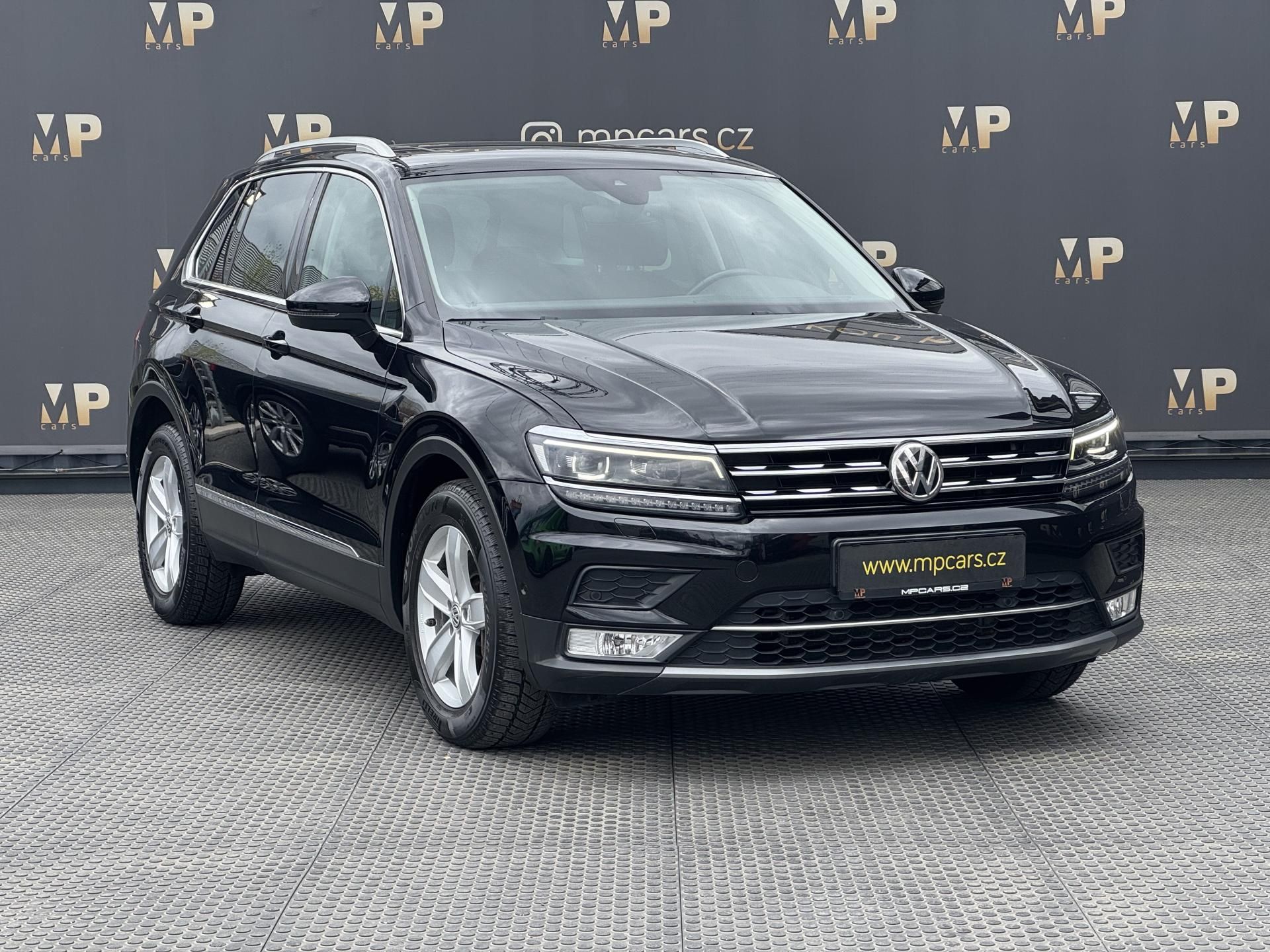 Volkswagen Tiguan, 2.0TSi DSG 4M, Highline, 1.Maj - fotka 3