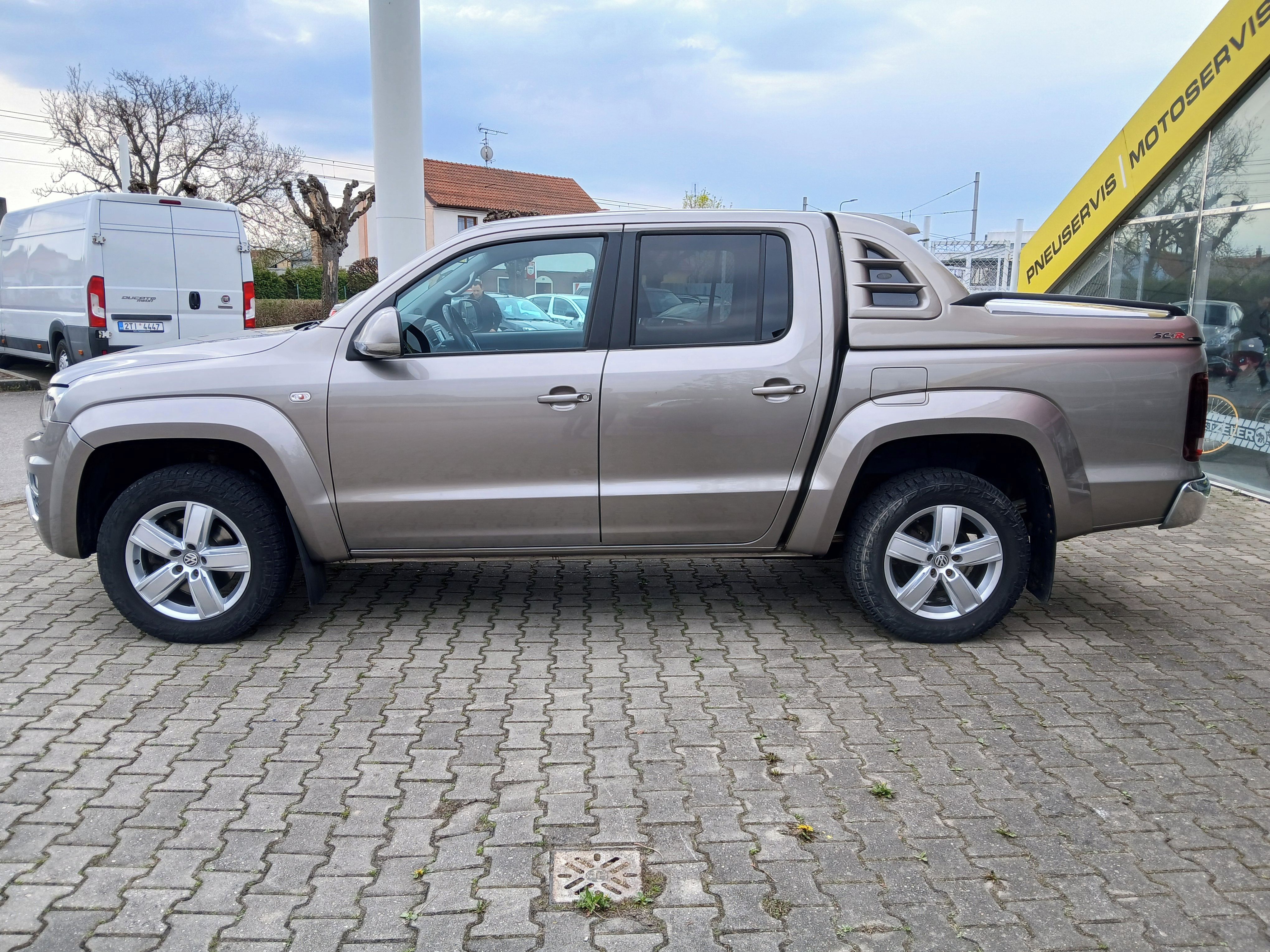 Volkswagen Amarok, 3.0TDI, Highline, 190kW - fotka 2