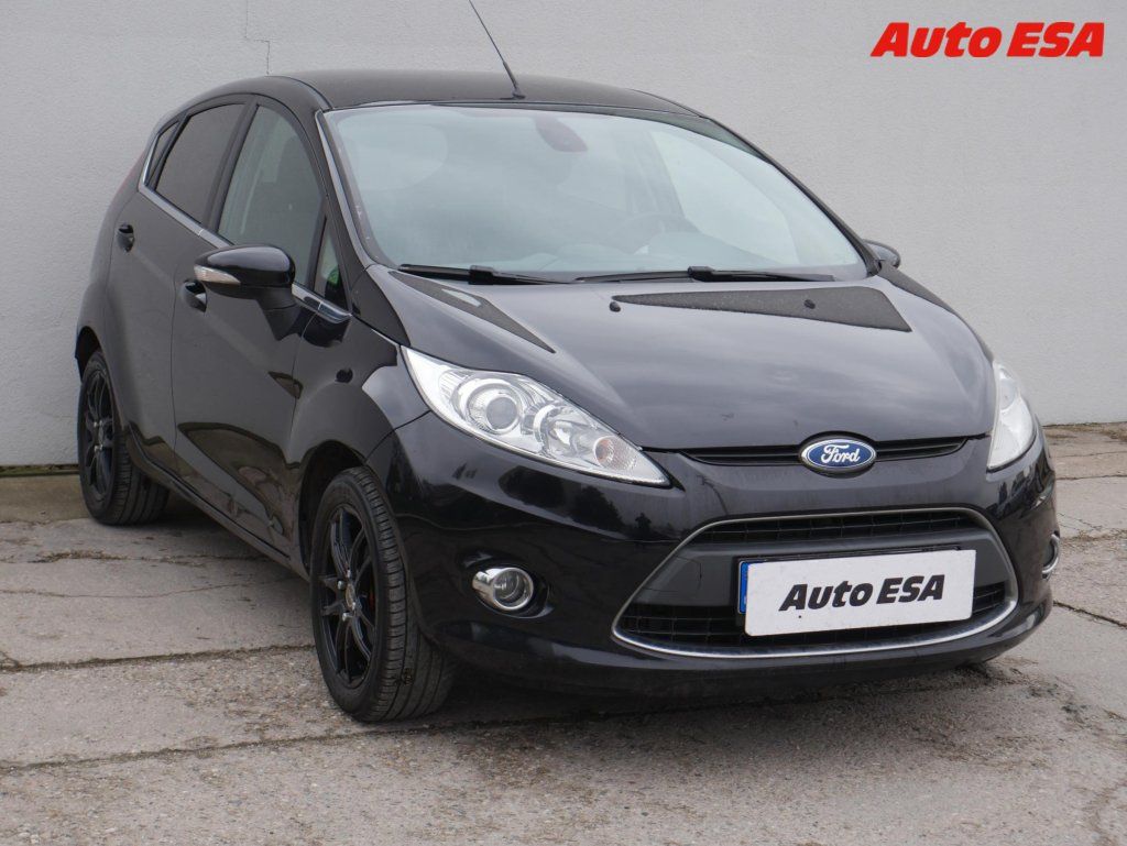 Ford Fiesta, 1.4i,AC,park.asist