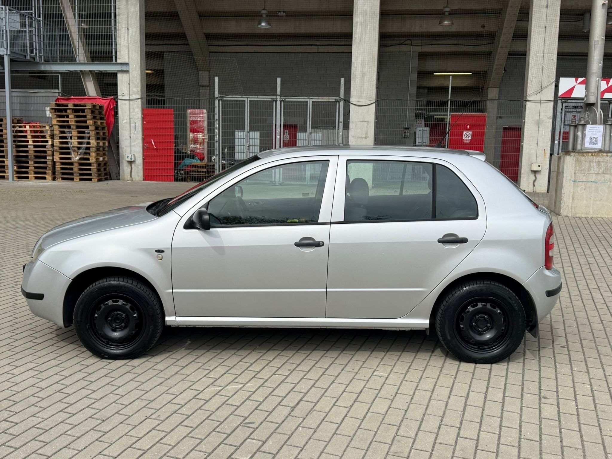 Škoda Fabia, 1.4i,44kw, Nová STK,Bez koroze - fotka 2