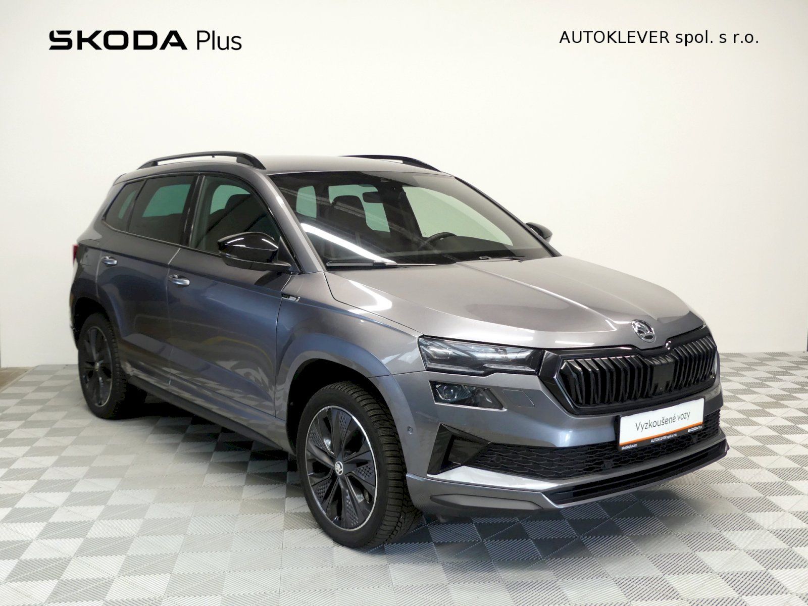 Škoda Karoq, SportLine DSG 4x4 2.0TSI 140kW - fotka 6