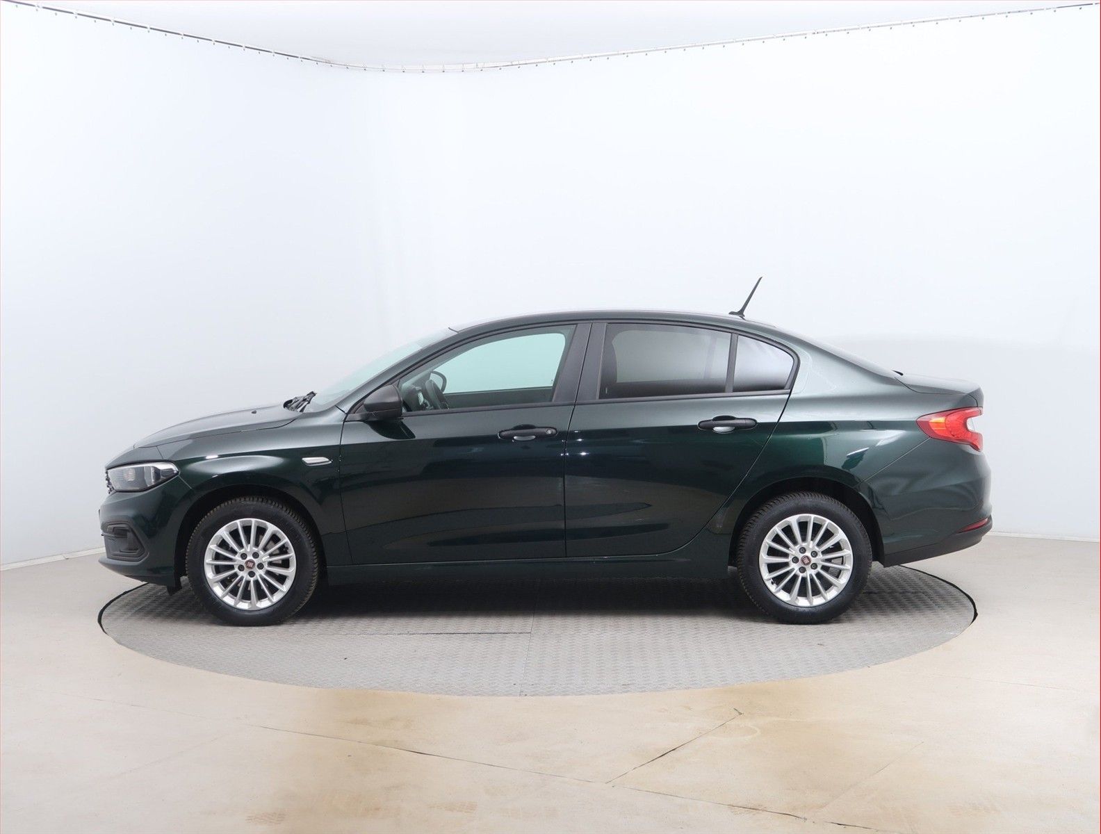 Fiat Tipo, 1.0 FireFly, ČR,1.maj - fotka 3