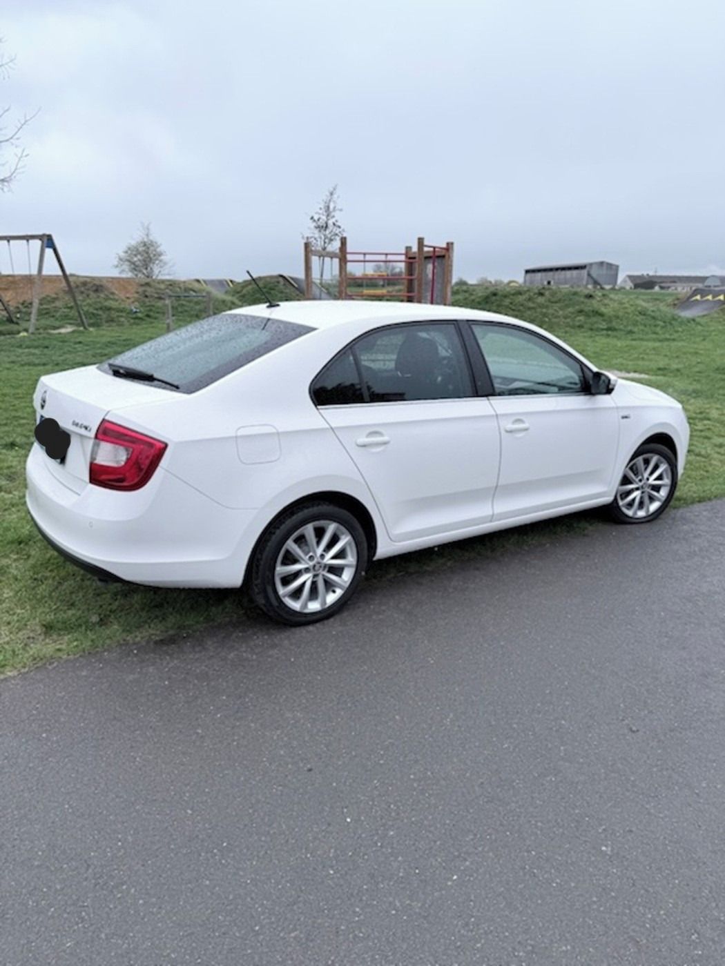 Škoda Rapid, Škoda Rapid limit. edice - fotka 4
