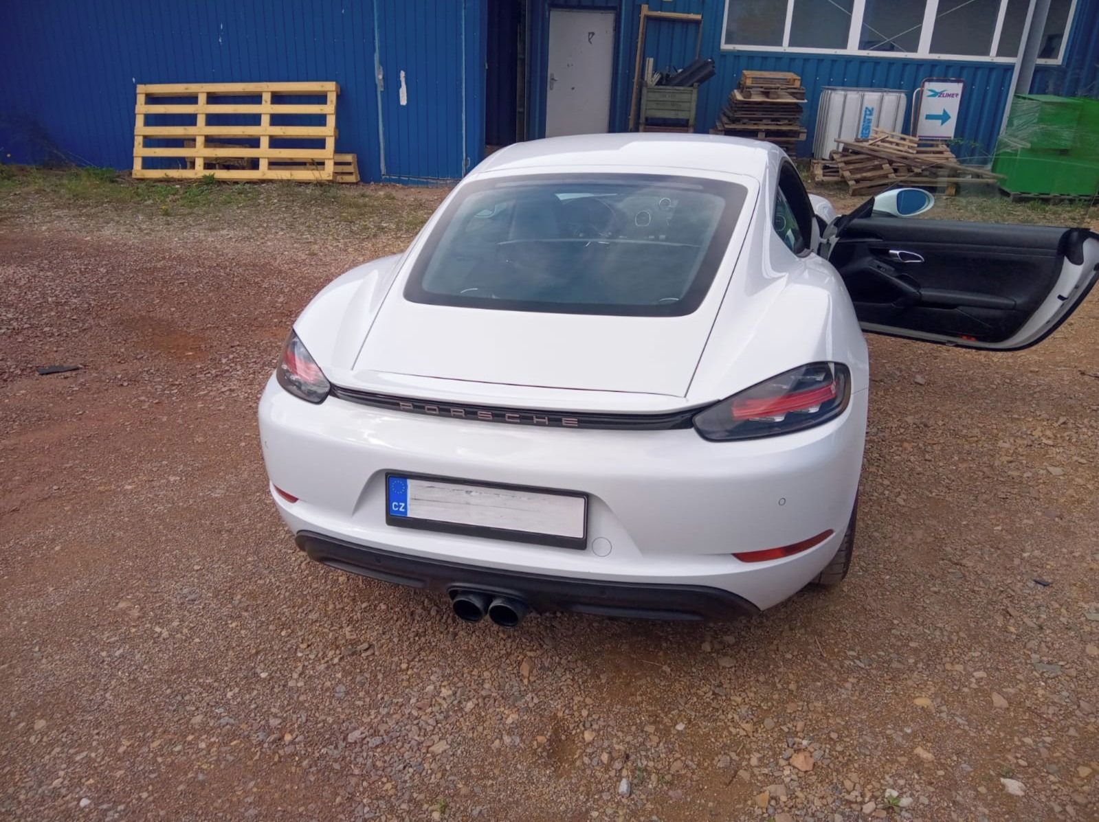 Porsche Cayman - fotka 4