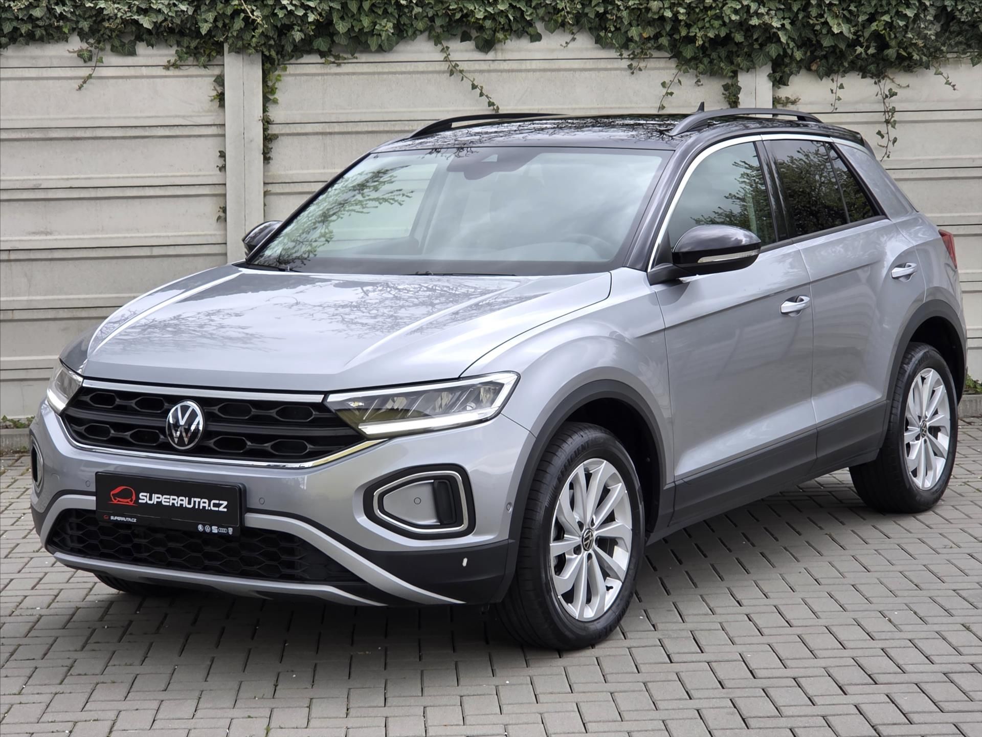 Volkswagen T-Roc, 1,5 TSi 110kW Life Tov.záruka - fotka 3