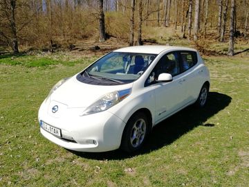 Elektromobil Nissan Leaf 2011
