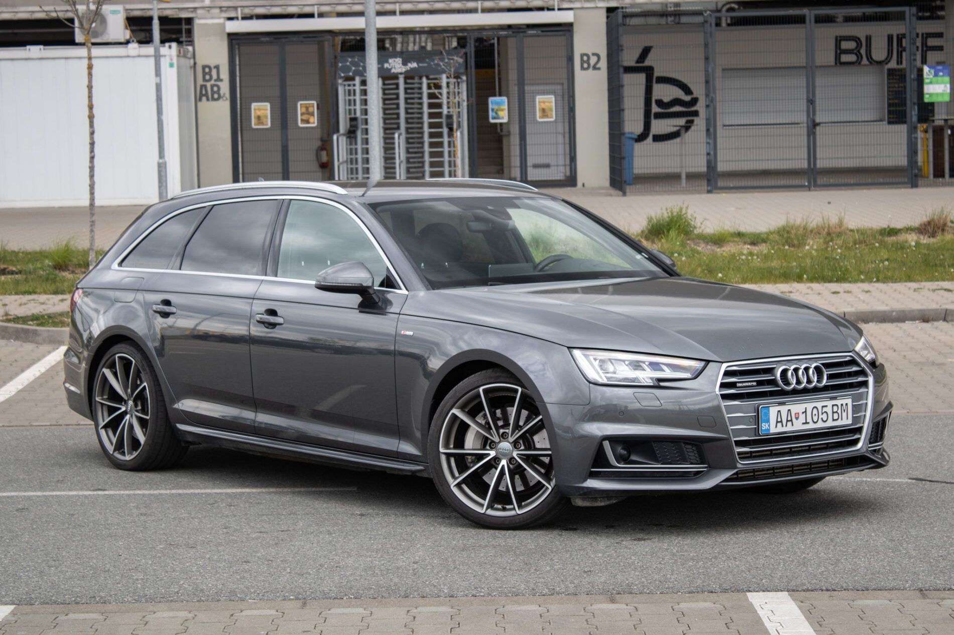 Audi A4 Avant - fotka 3