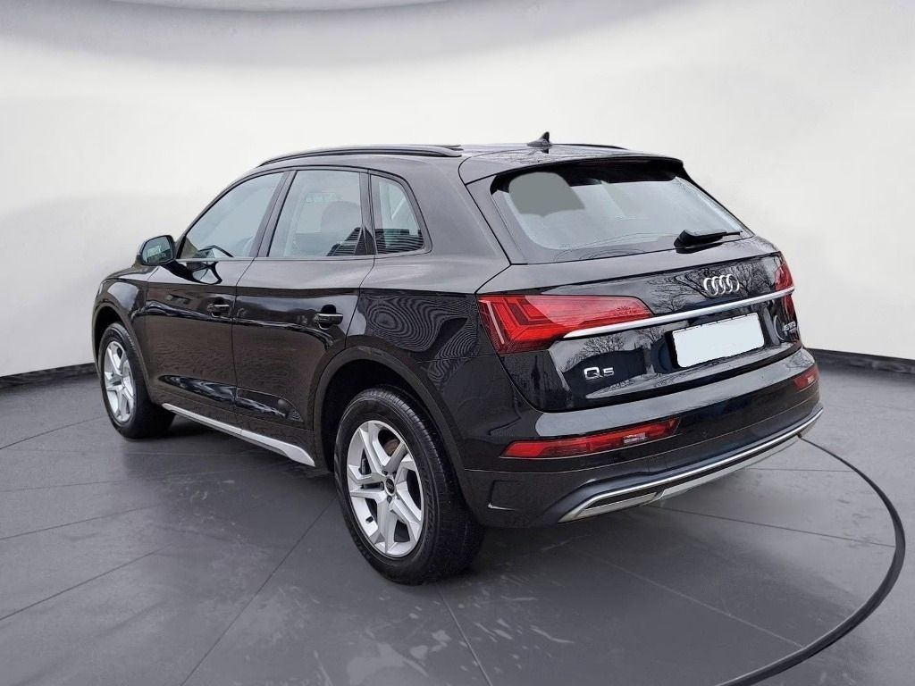 Audi Q5, 45 TFSI quattro S tronic*Navi* - fotka 2