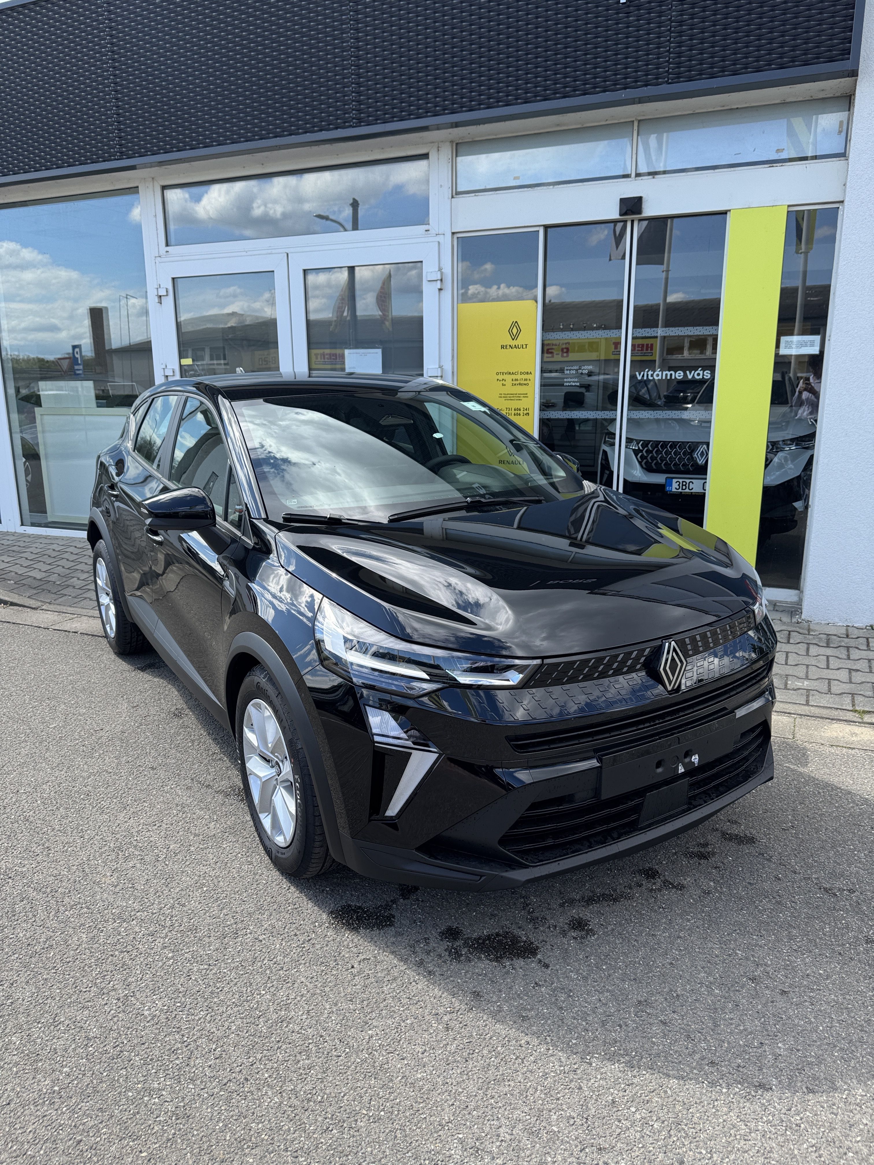Renault Captur, evolution TCe 115 - fotka 2