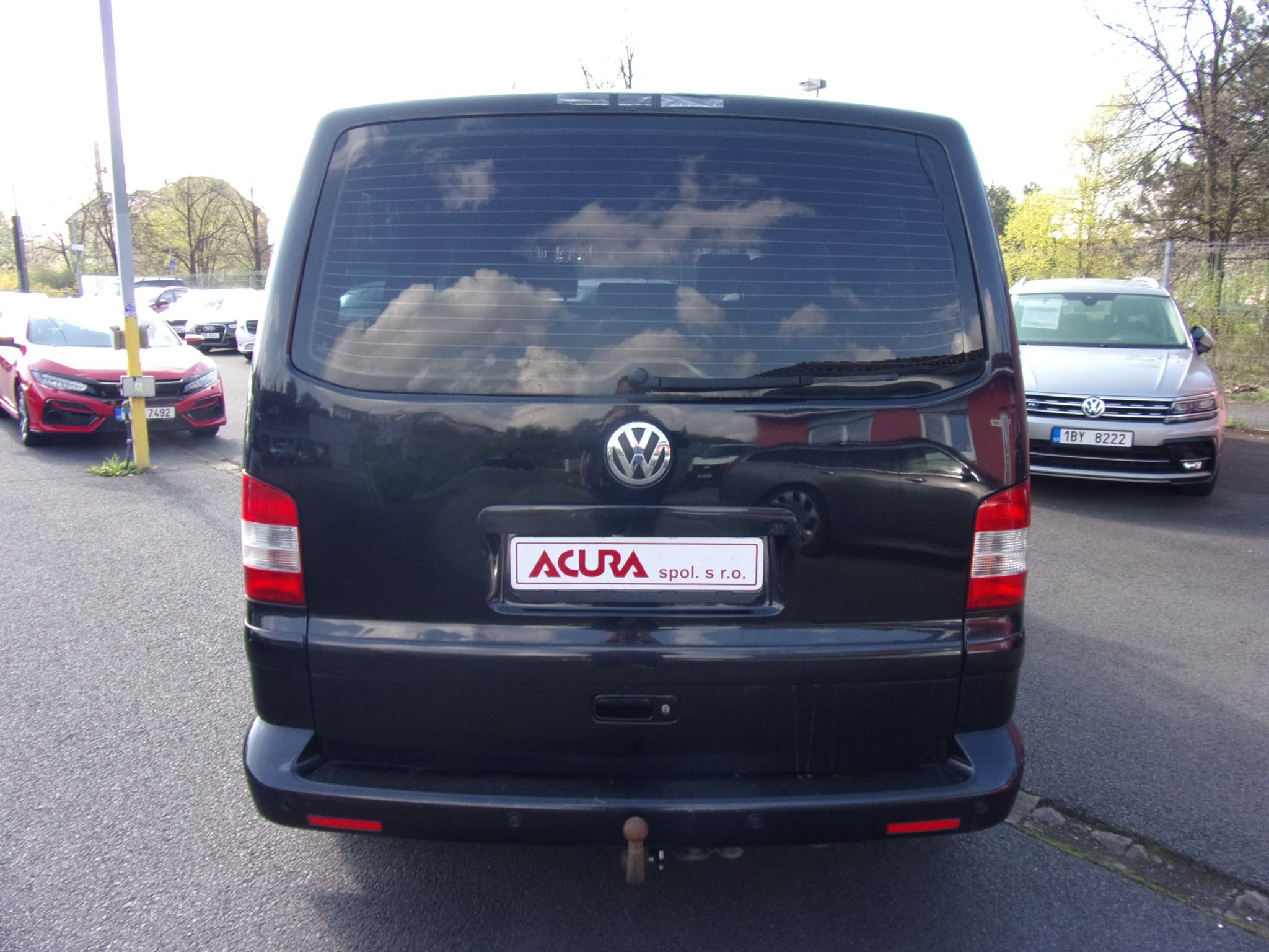 Volkswagen Multivan, 2,5 TDI Comfortline 4x4 - fotka 4