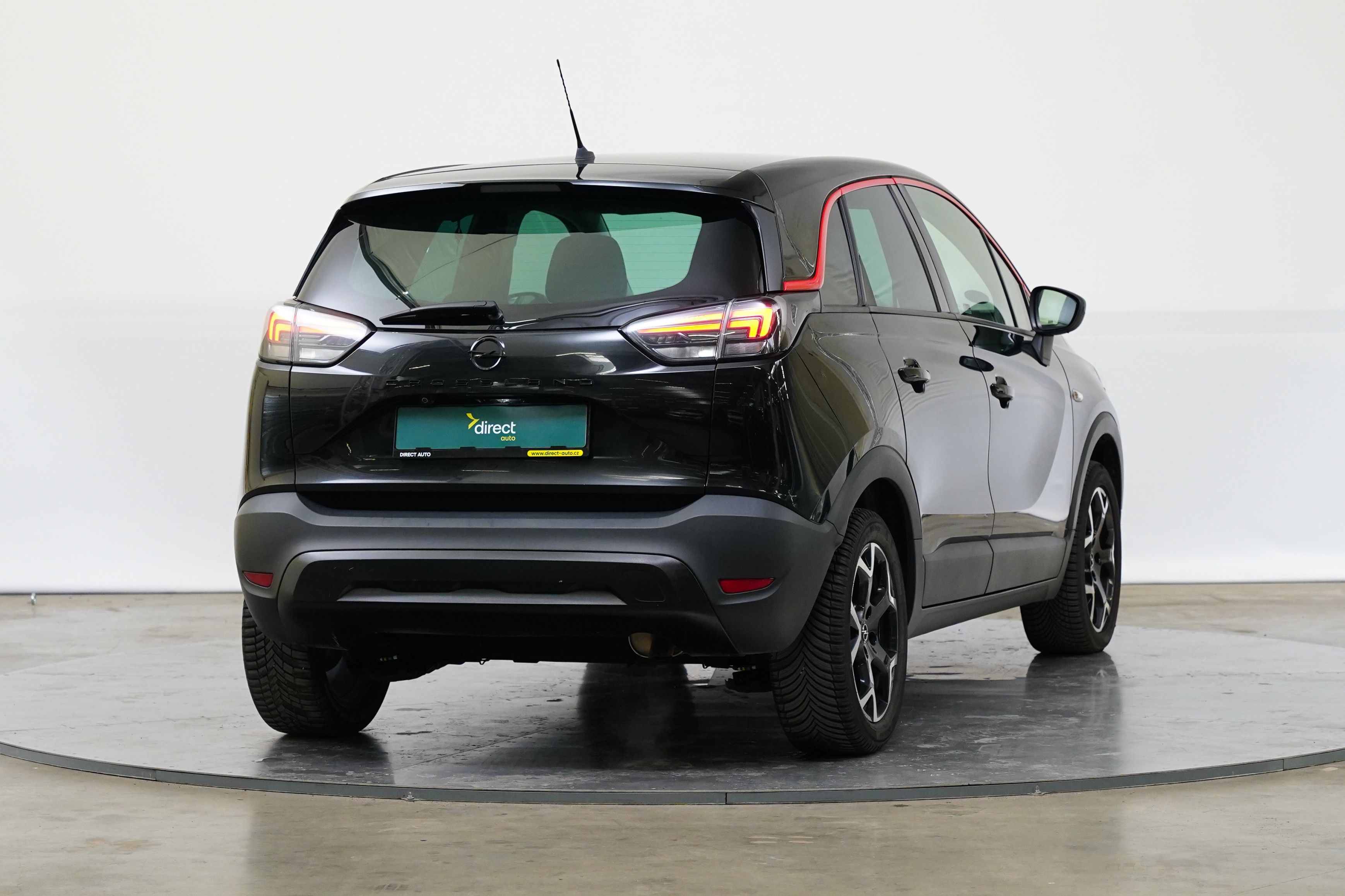 Opel Crossland X, 1.2 Turbo 96 kW GS Line - fotka 2