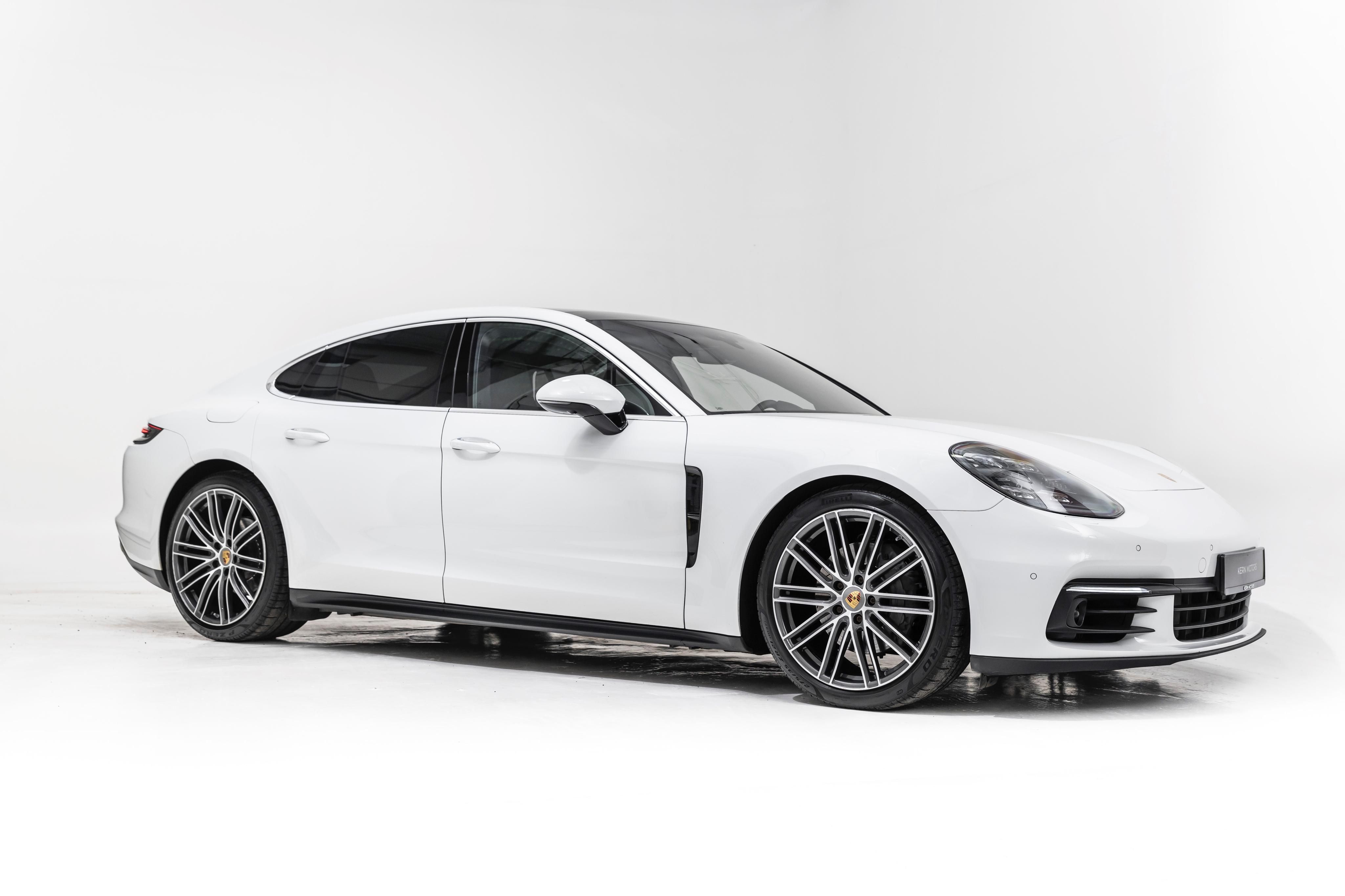 Porsche Panamera, 4S Diesel*plná výbava*záruka - fotka 2