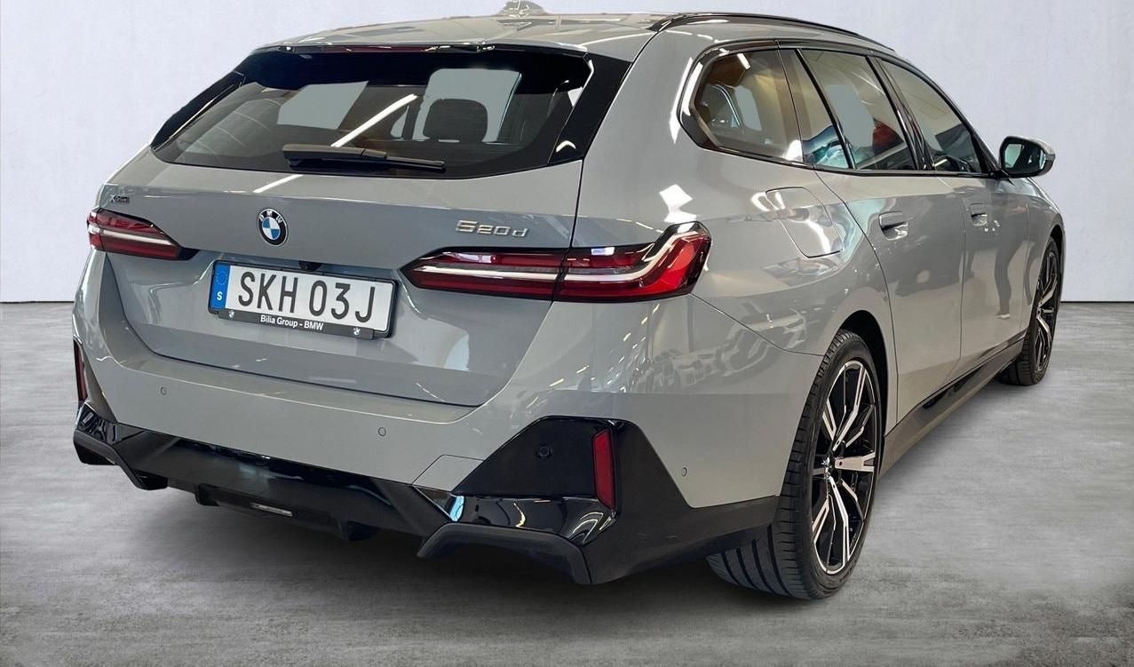 BMW Řada 5, 520d AWD Touring MSport h/k - fotka 6