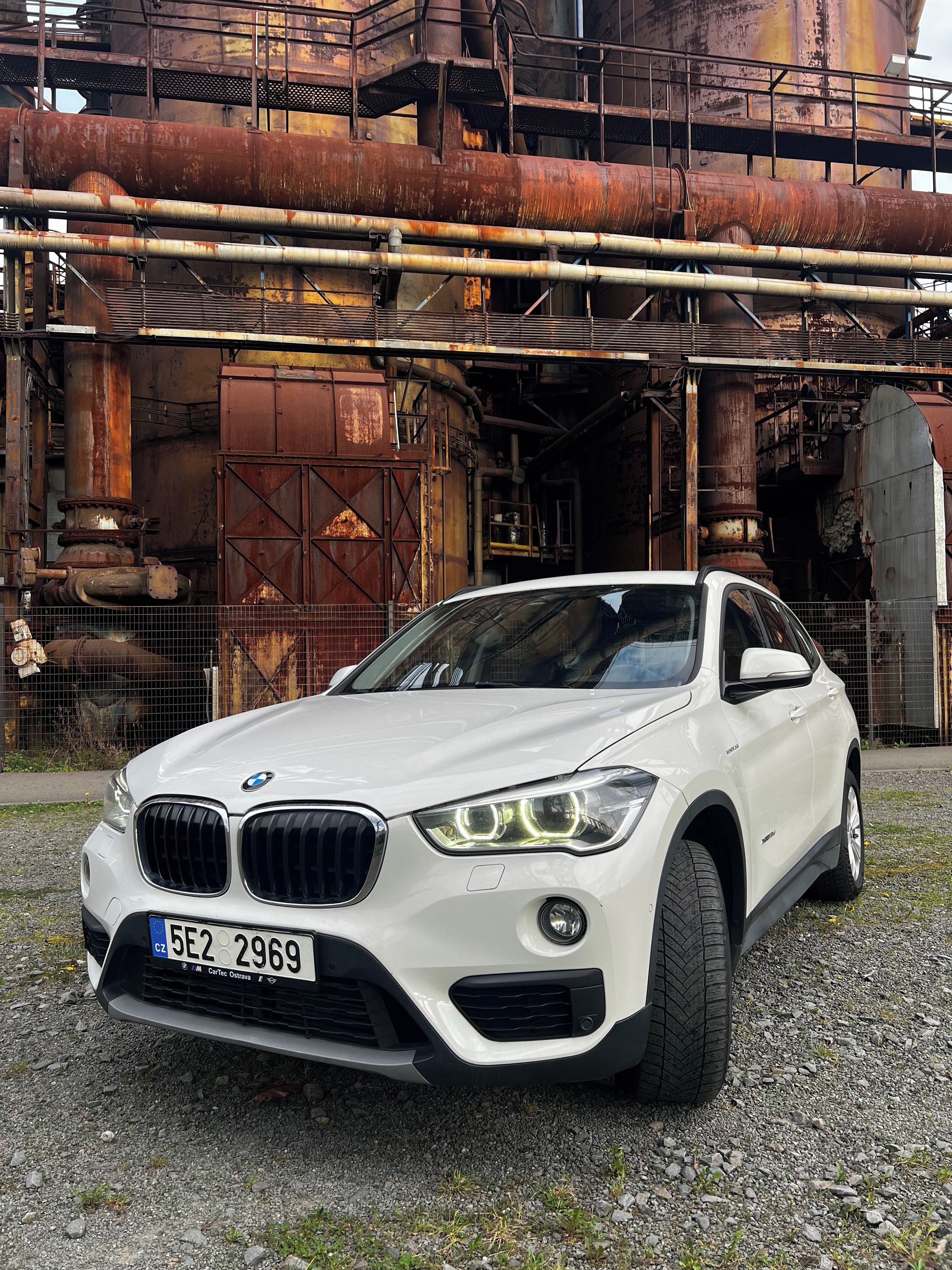 BMW X1, 18d Xdrive 4x4 manuál - fotka 3