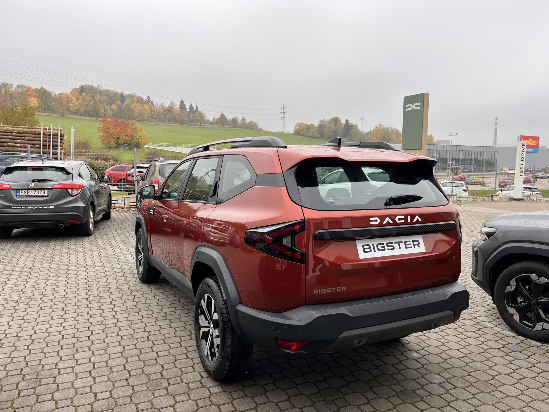 Dacia Bigster, Expression mild hybrid 140 - fotka 3