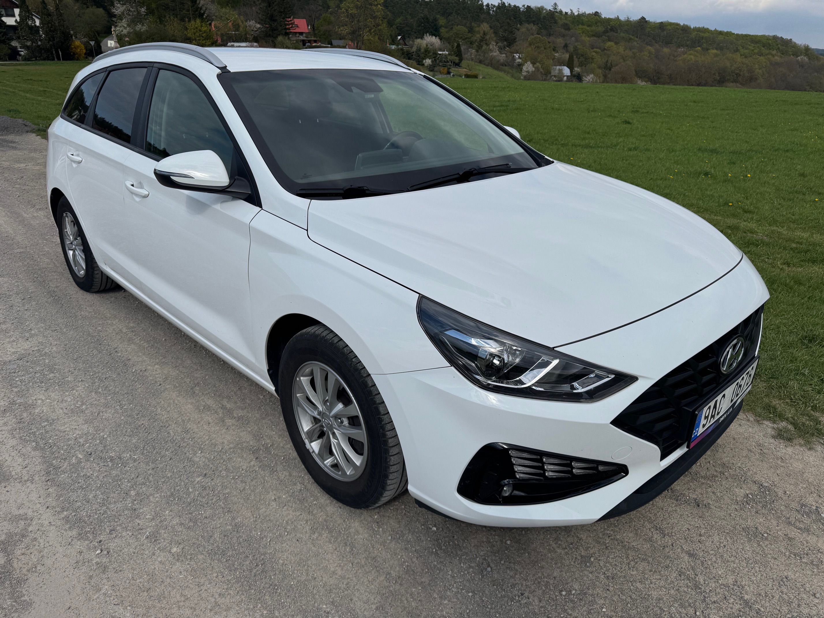 Hyundai i30, 1.6CRDi 85kW COMFORT KAMERA ČR - fotka 2