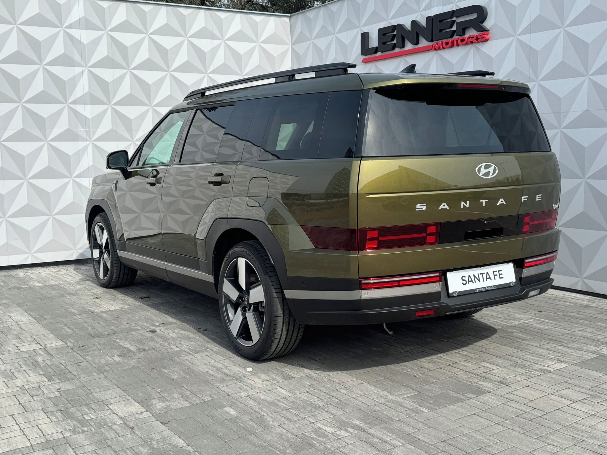 Hyundai Santa Fe, 7S 1,6 T-GDI HEV 4WD STYLE PRE - fotka 5