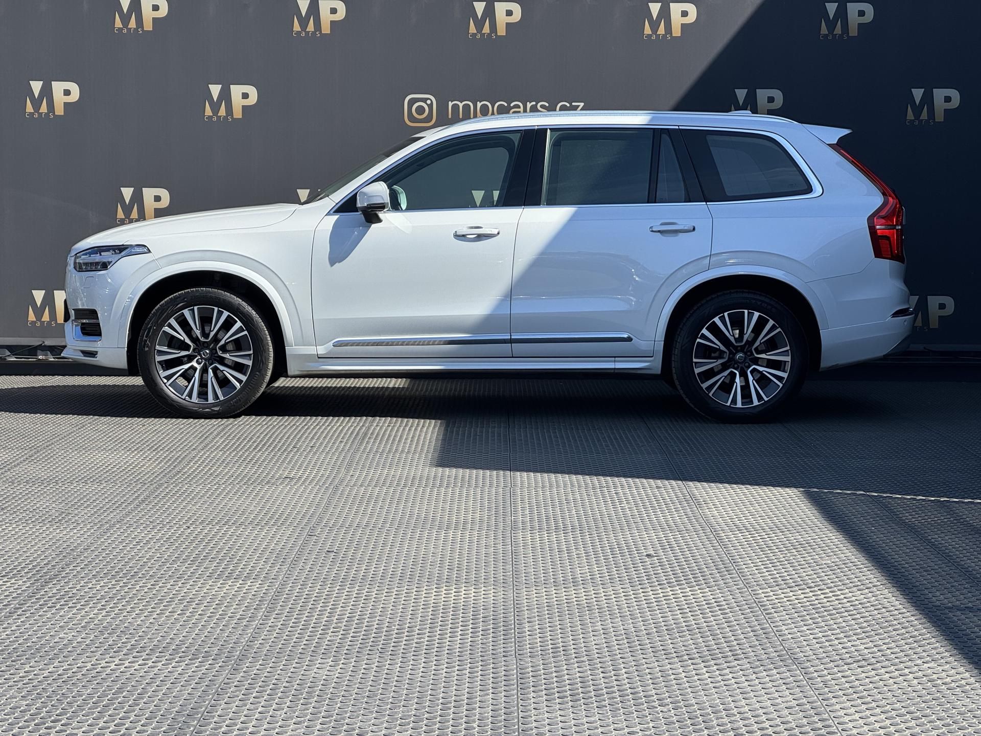 Volvo XC90, 2.0 B5 AWD Inscription, 1. Maj - fotka 5