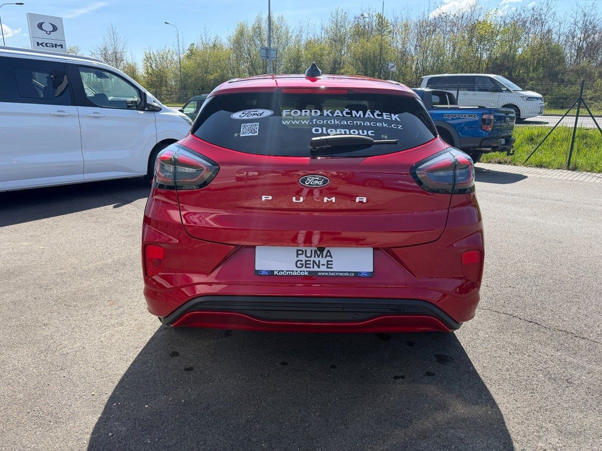 Ford Puma, Premium, 43 kWh STANDARDNÍ DOJ - fotka 4