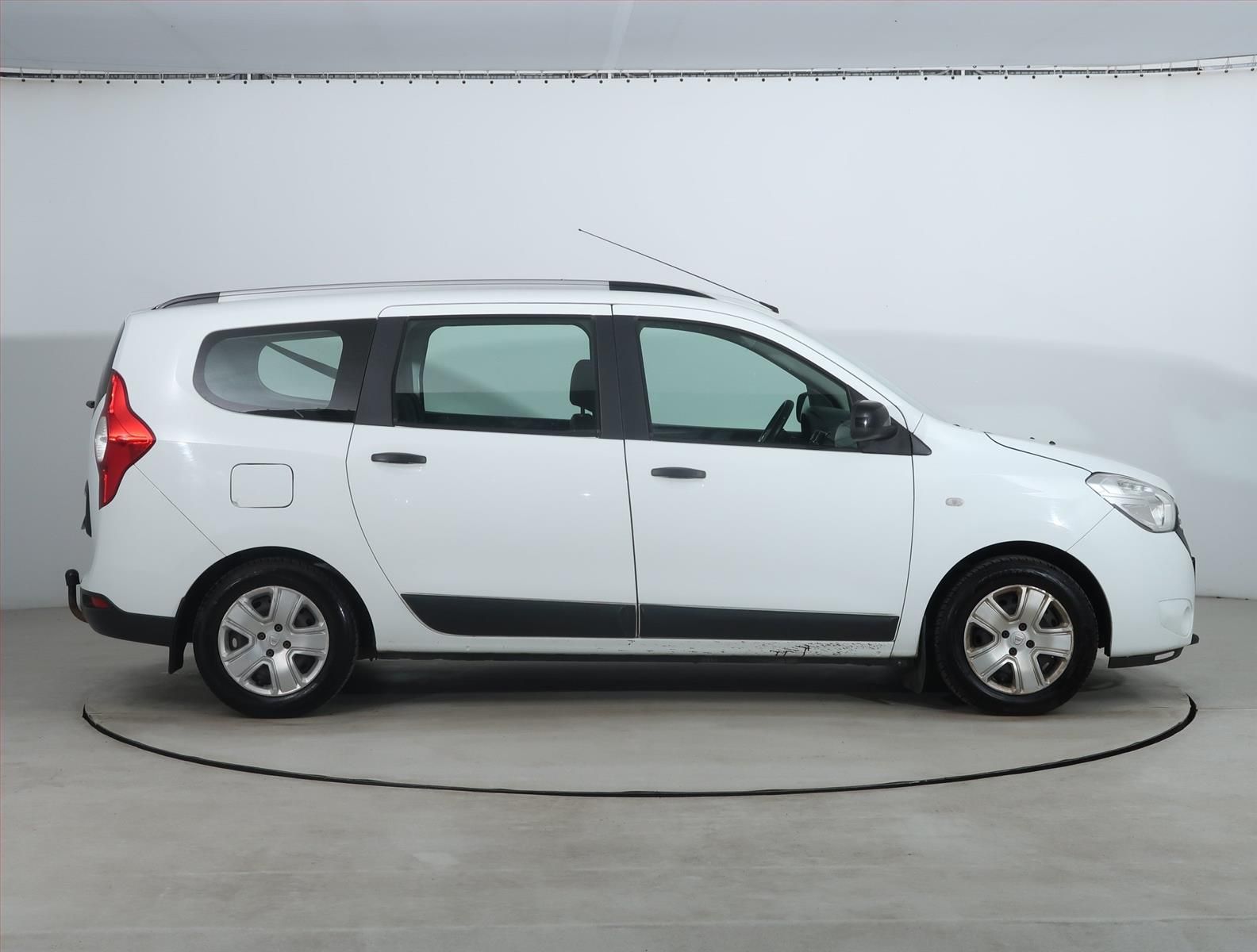 Dacia Lodgy, 1.6 SCe, ČR,1.maj, Serv.kniha - fotka 6