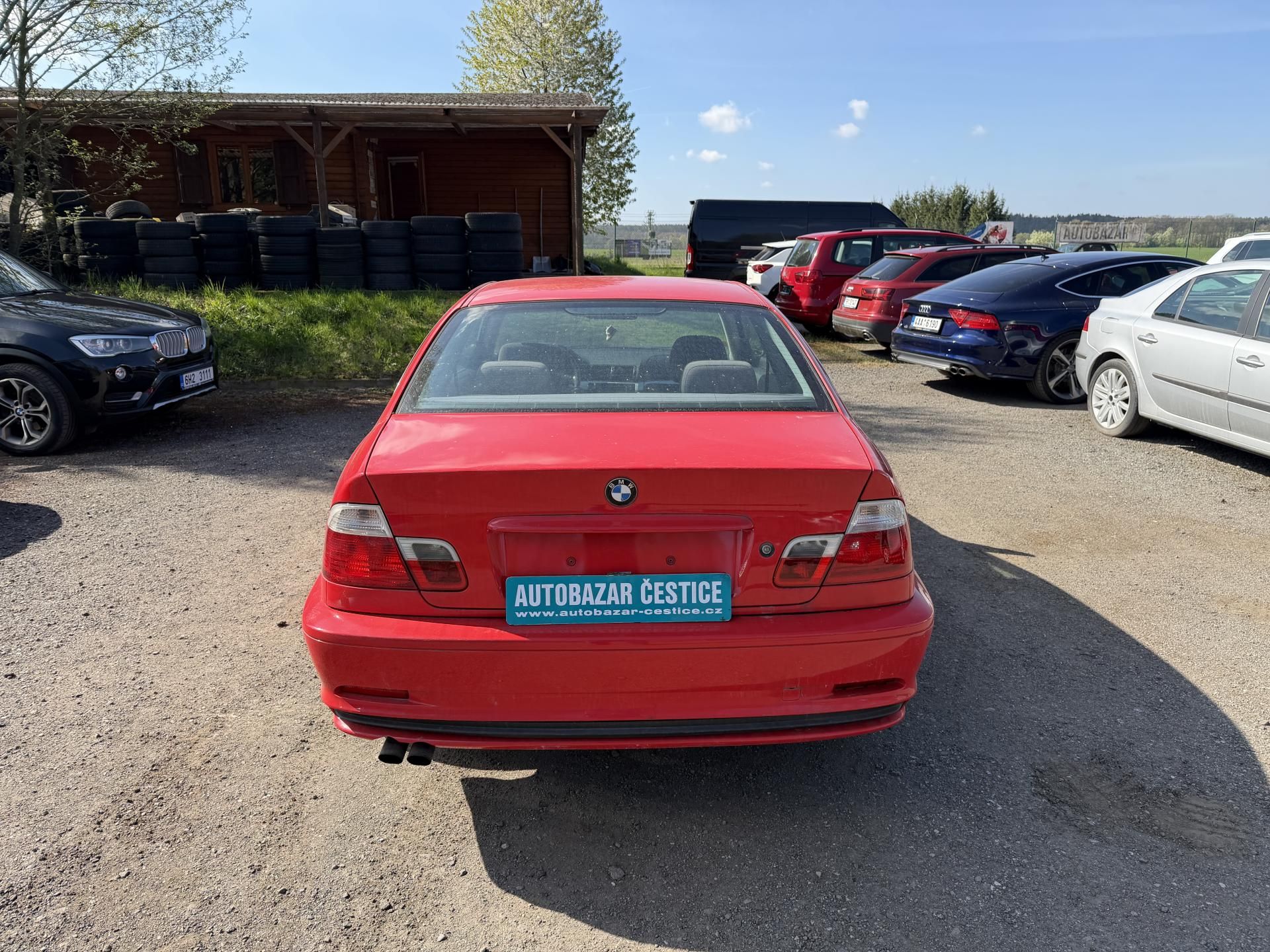 BMW Řada 3, 323i - fotka 6
