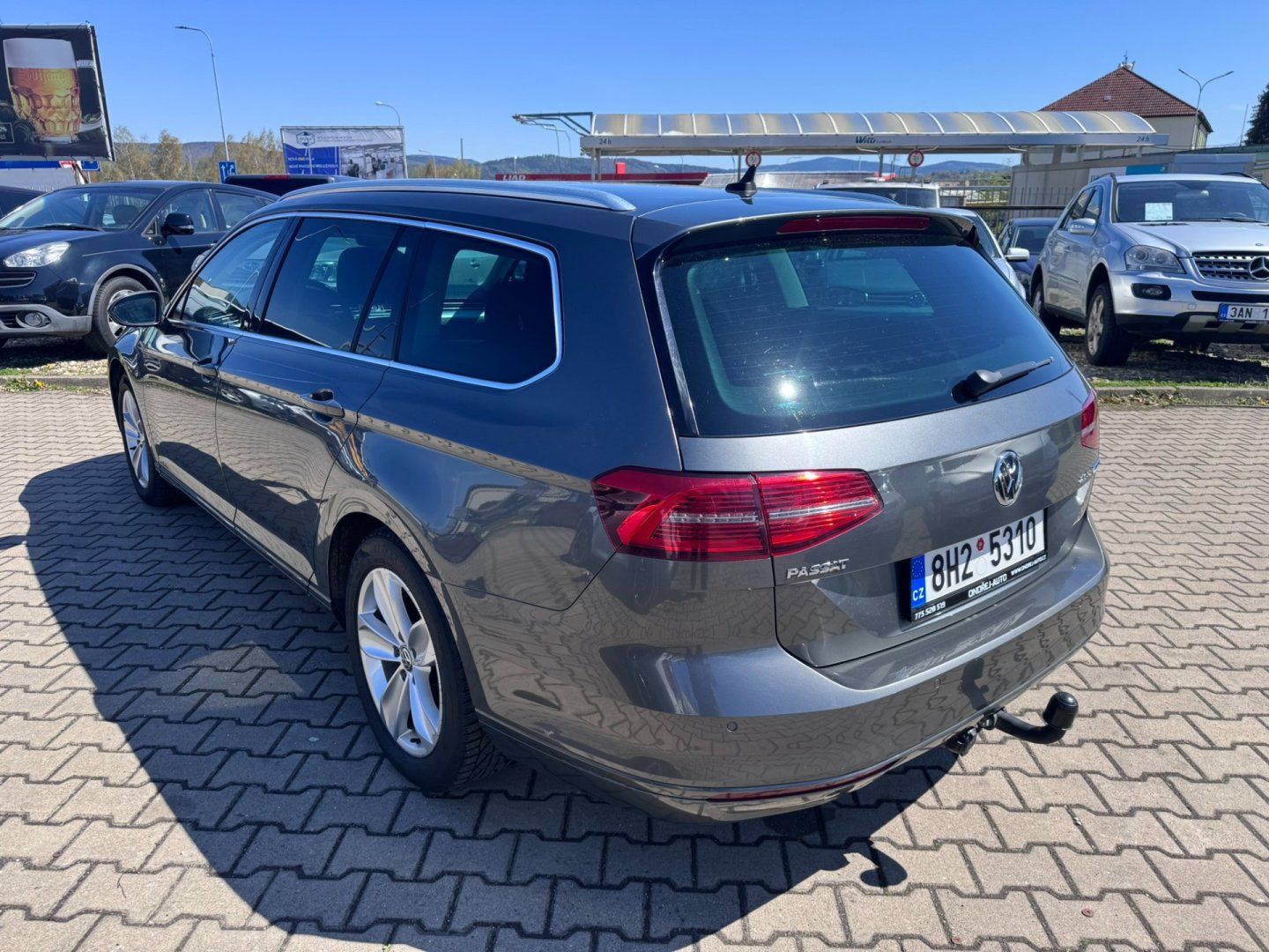 Volkswagen Passat, B8 DSG 2,0 110KW ROZV. BEZ ADB - fotka 3