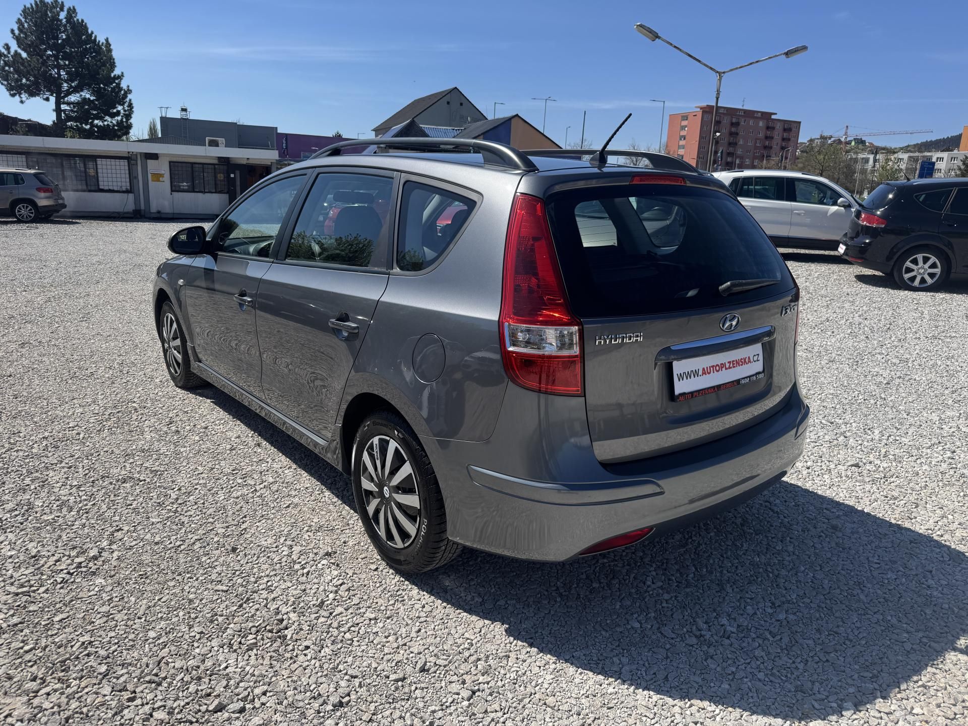 Hyundai i30, 1.4 CW - fotka 6