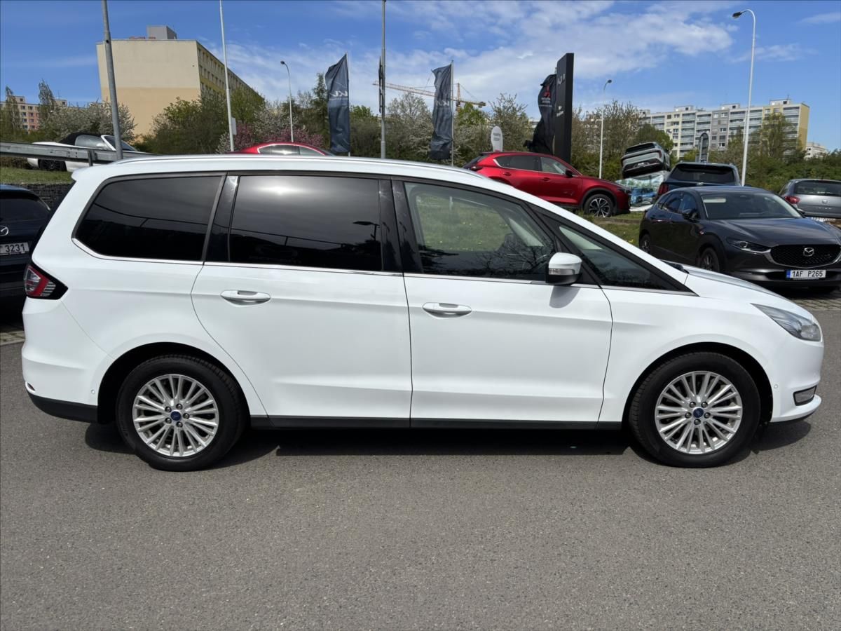 Ford Galaxy, 2,0 D AT Titanium 7MÍST TAŽNÉ - fotka 6