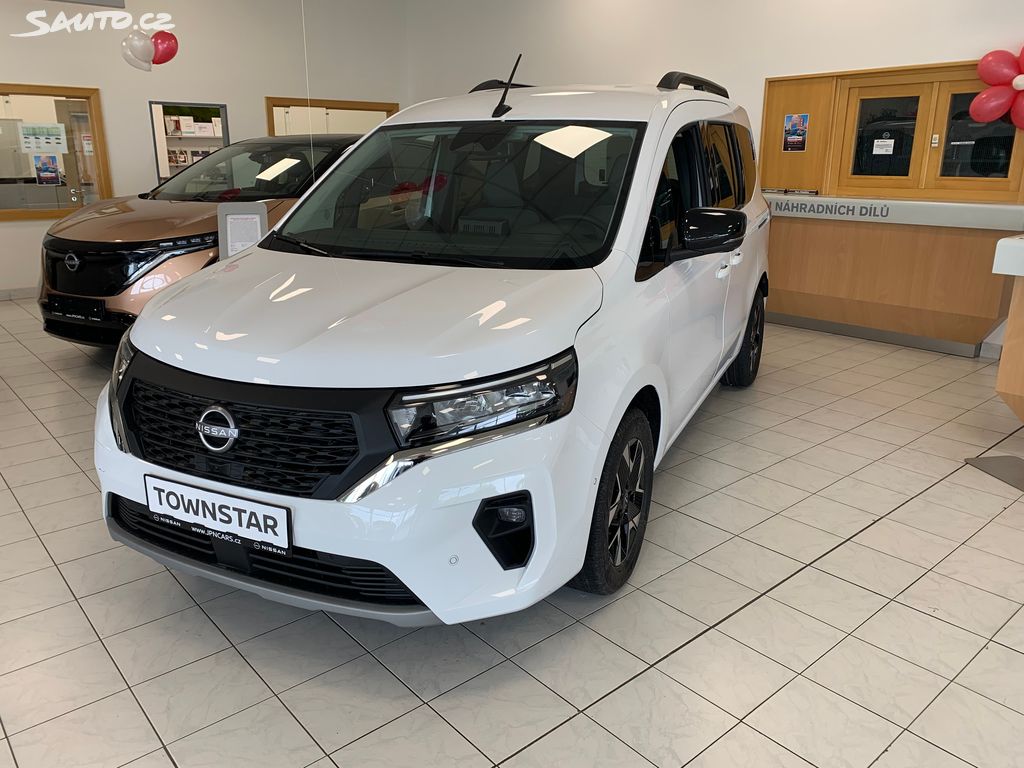 Nissan Townstar, COMBI 1.3 DIG-T 130 6MT TEKNA
