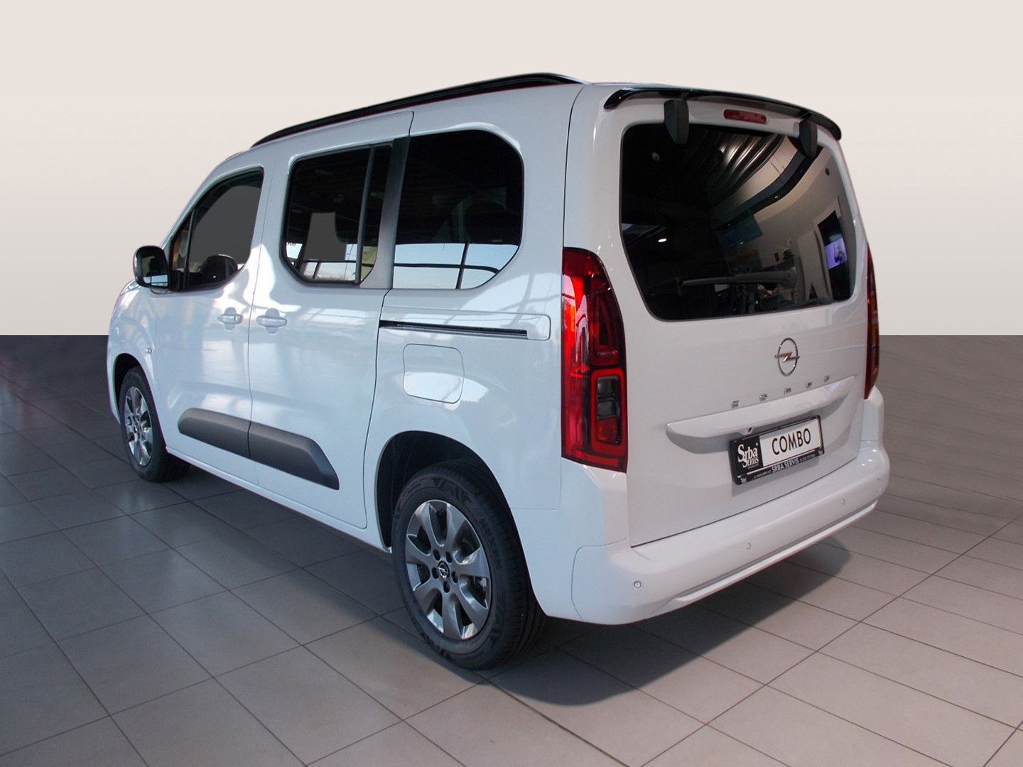 Opel Combo, Edition Plus L1H1 1.2 TURBO (8 - fotka 3