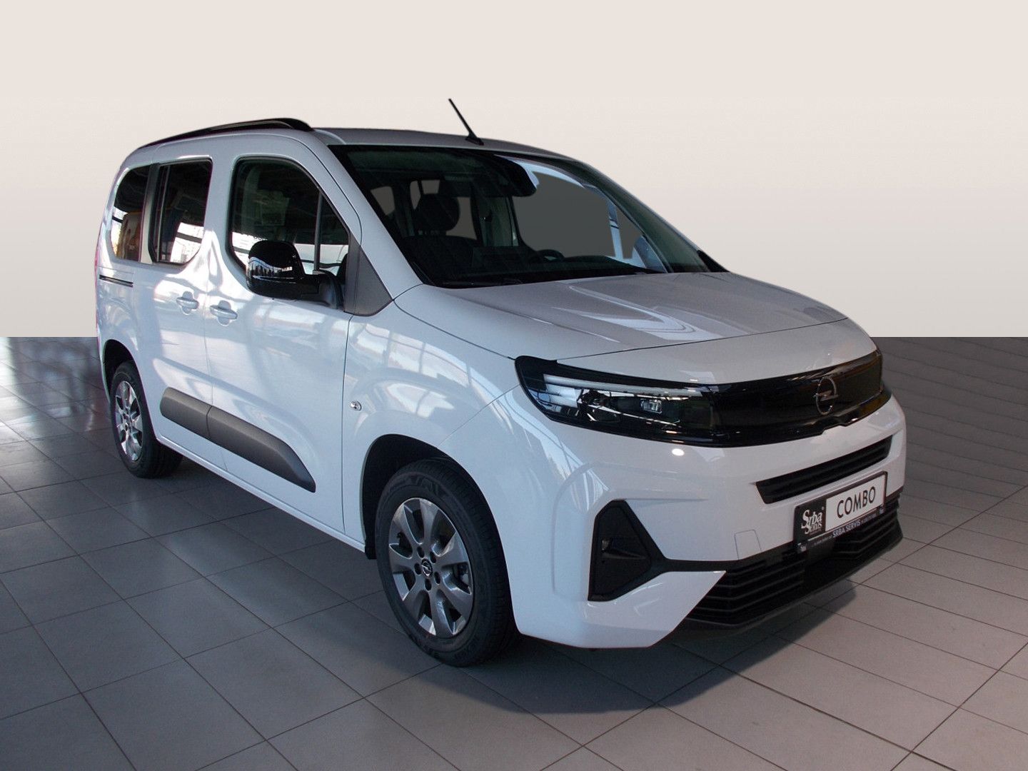 Opel Combo, Edition Plus L1H1 1.2 TURBO (8 - fotka 2
